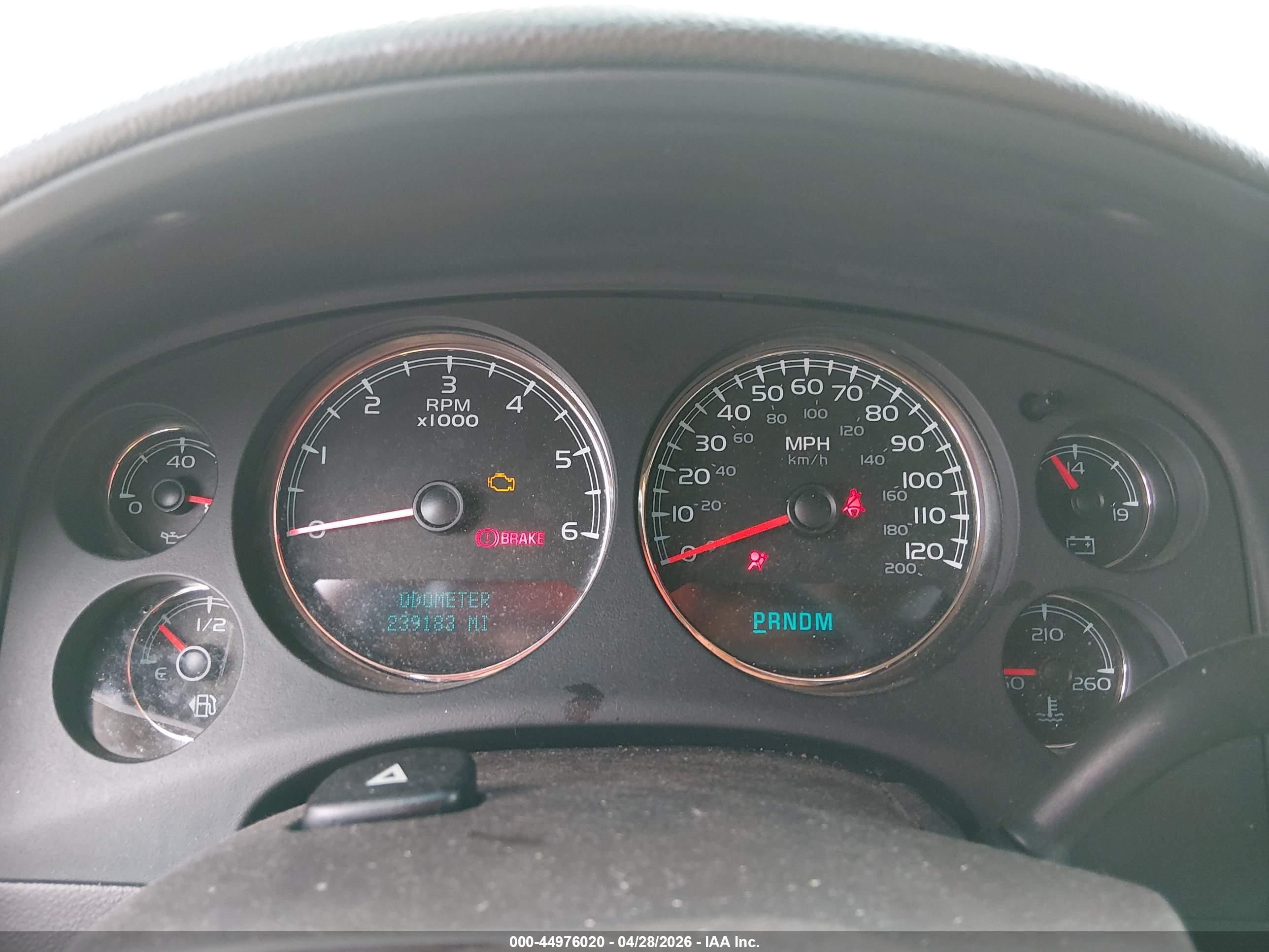 GMC YUKON image 7