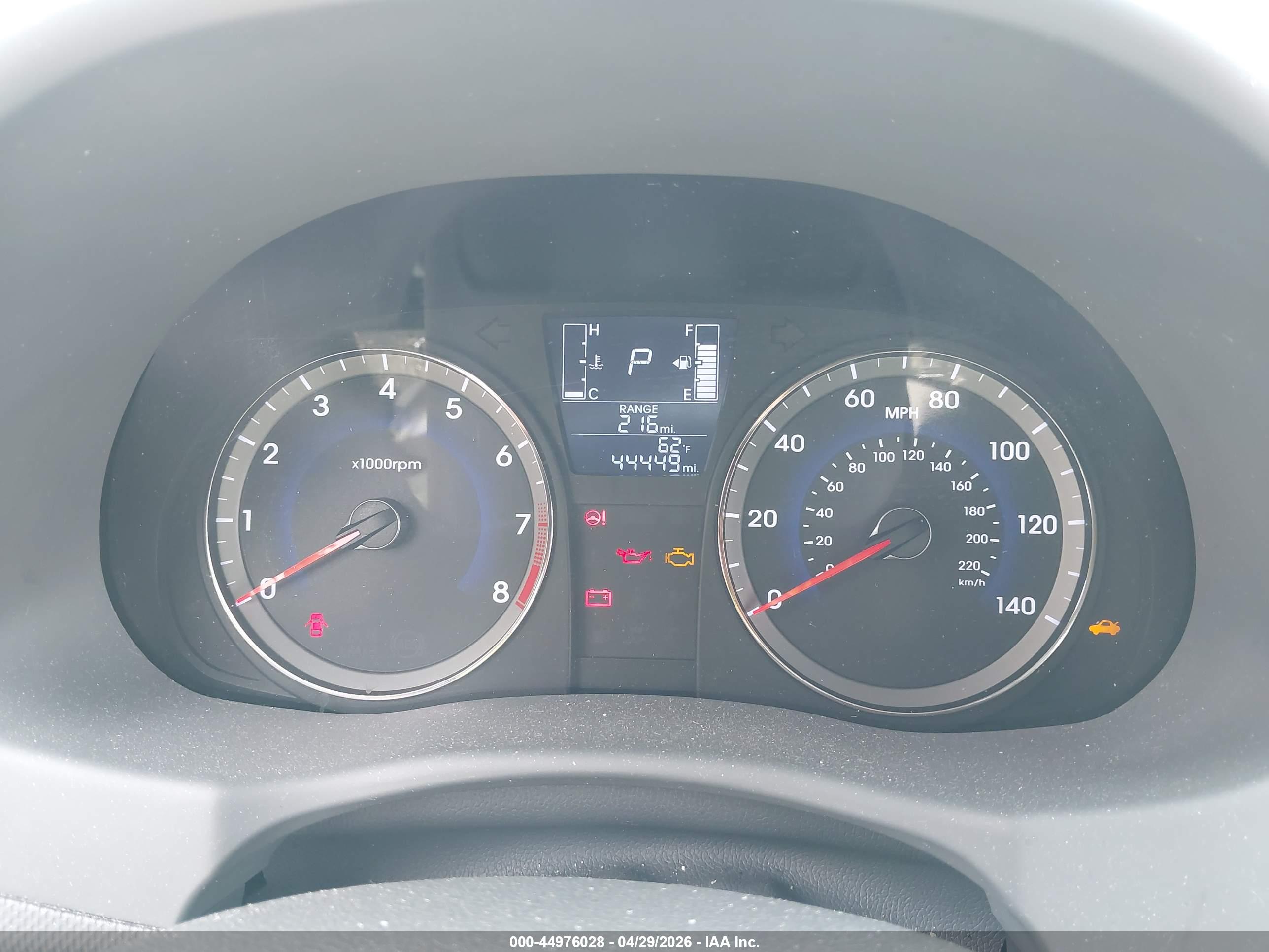HYUNDAI ACCENT image 7