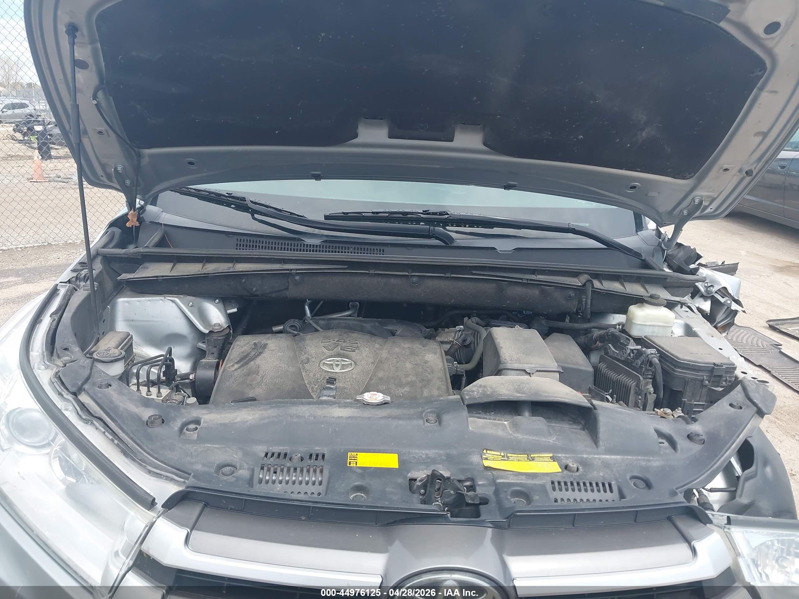 TOYOTA HIGHLANDER image 10