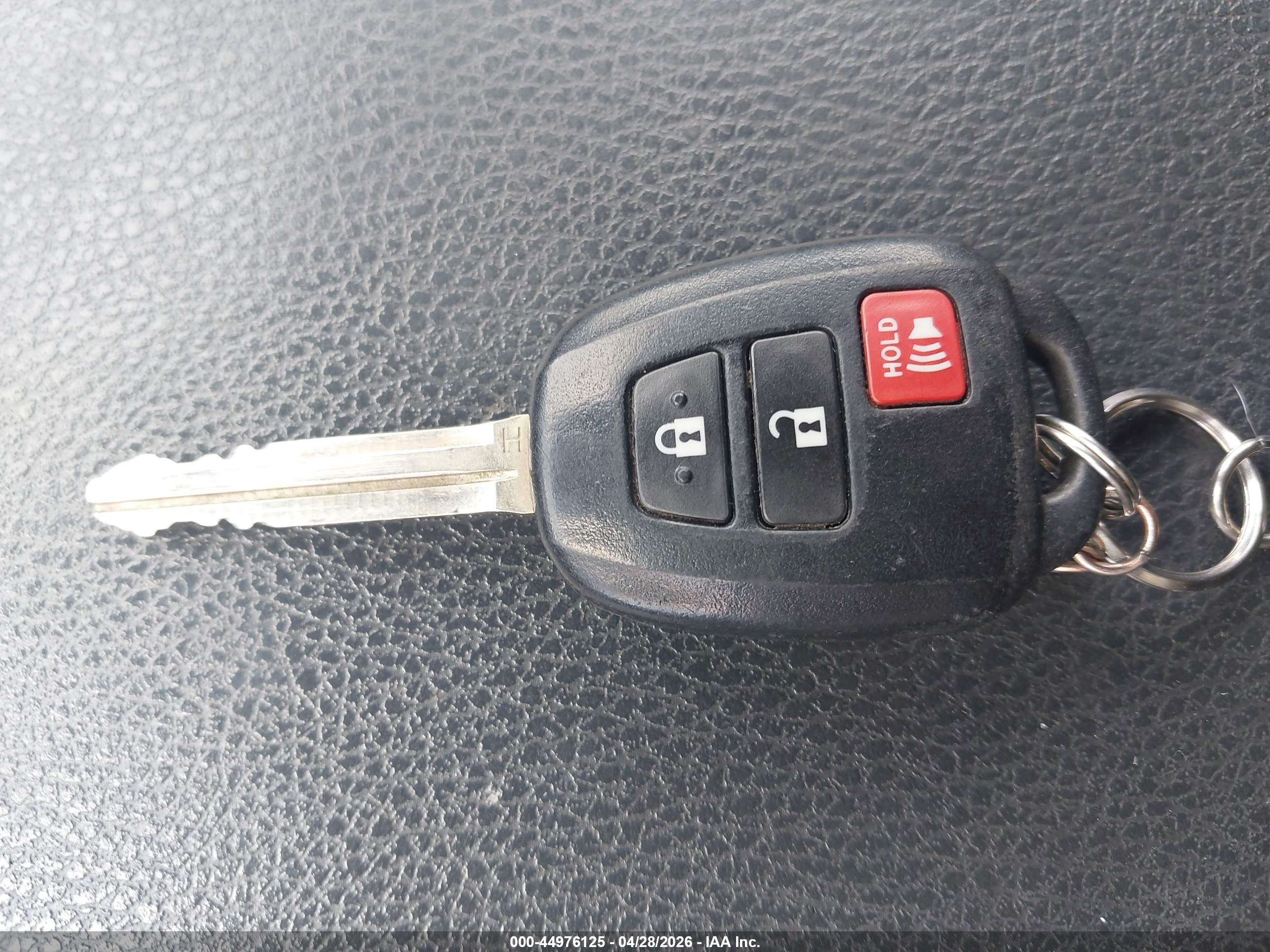TOYOTA HIGHLANDER image 11