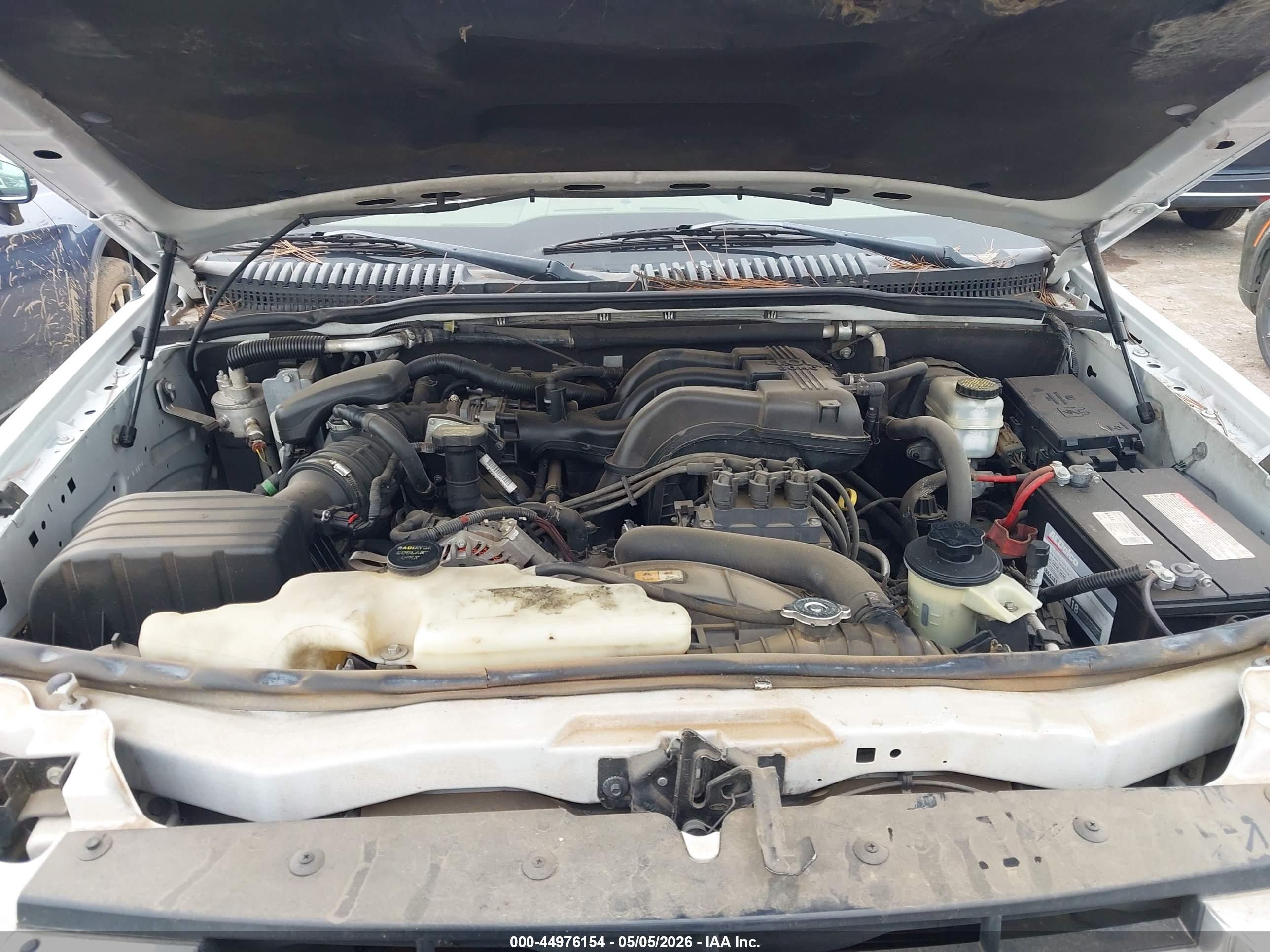 FORD EXPLORER image 10