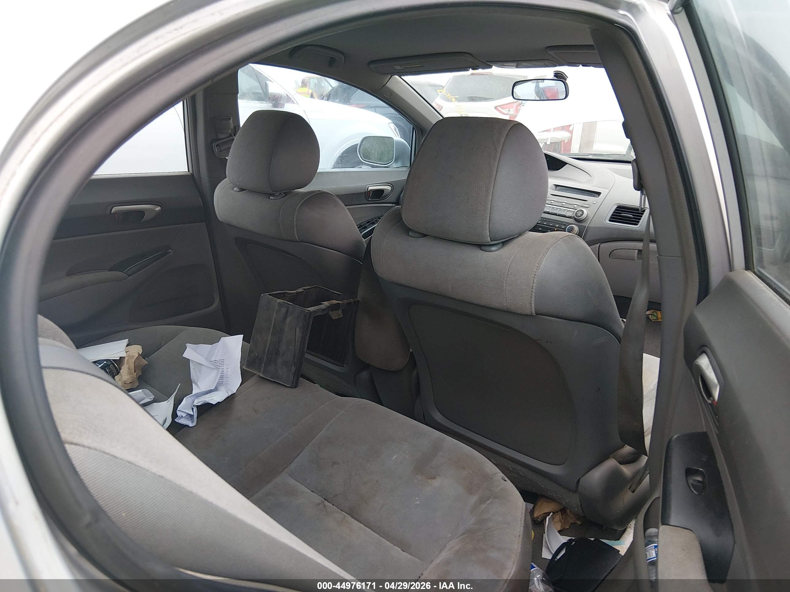 HONDA CIVIC image 8