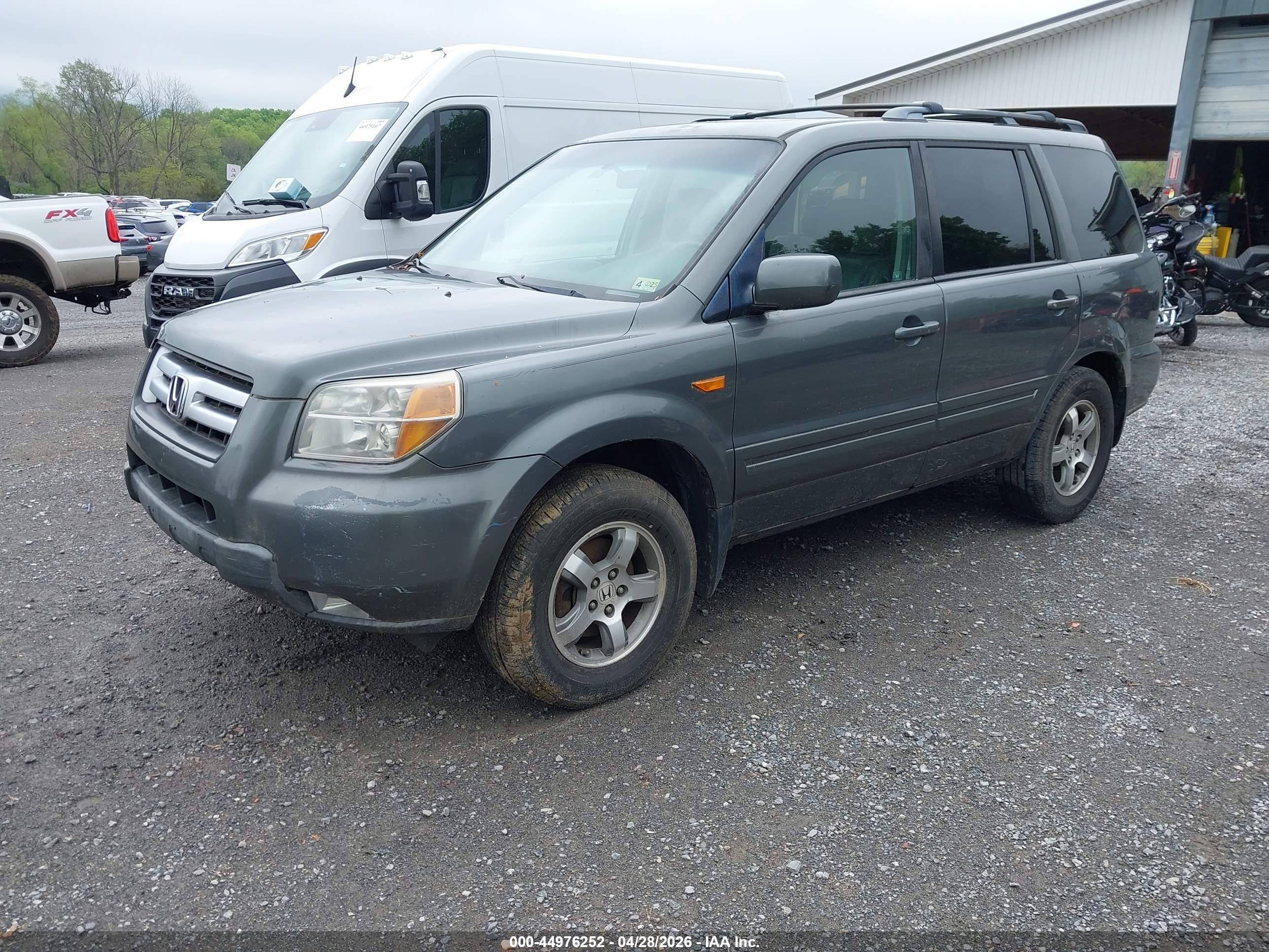 HONDA PILOT image 2