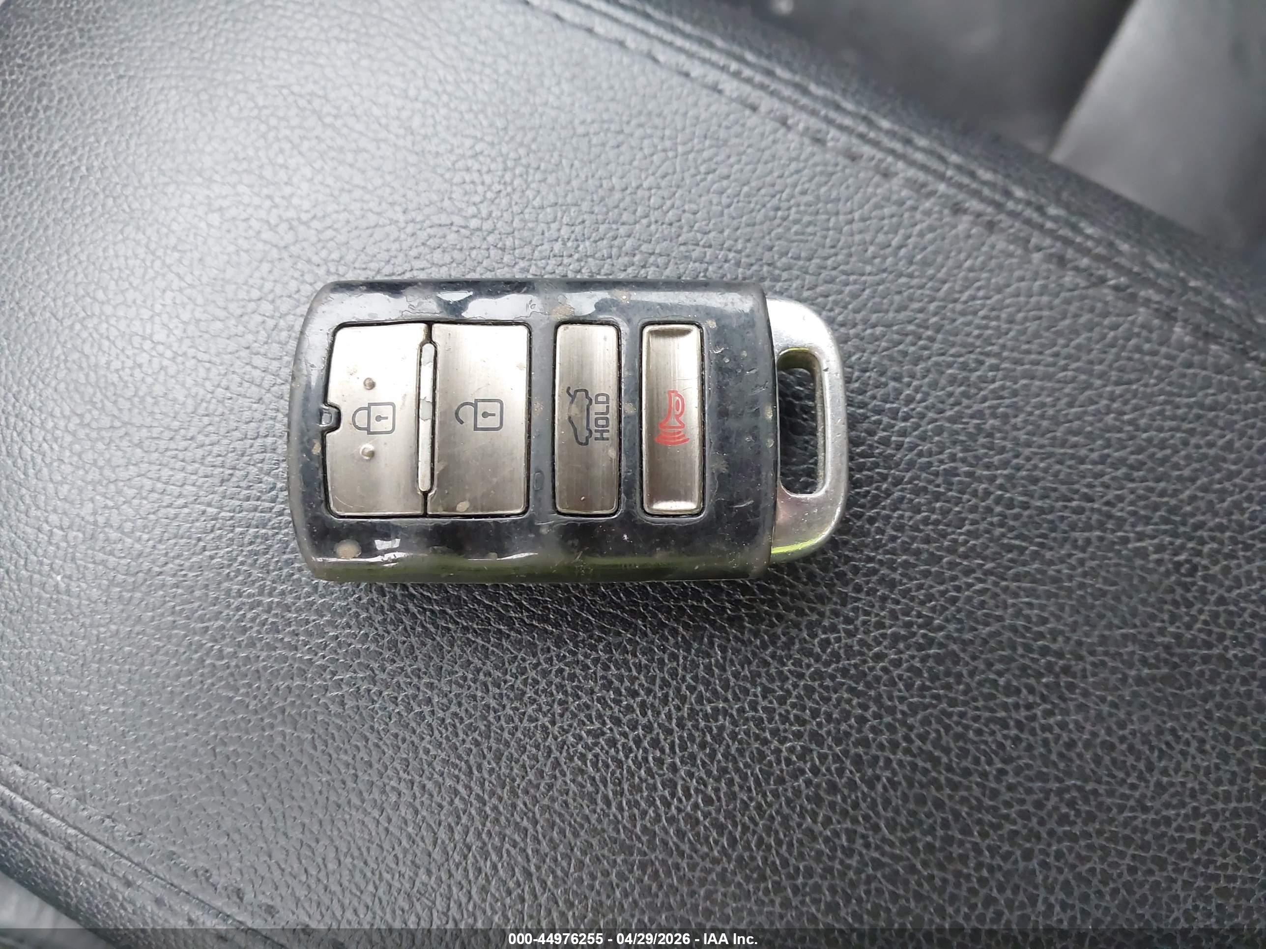 KIA CADENZA image 11