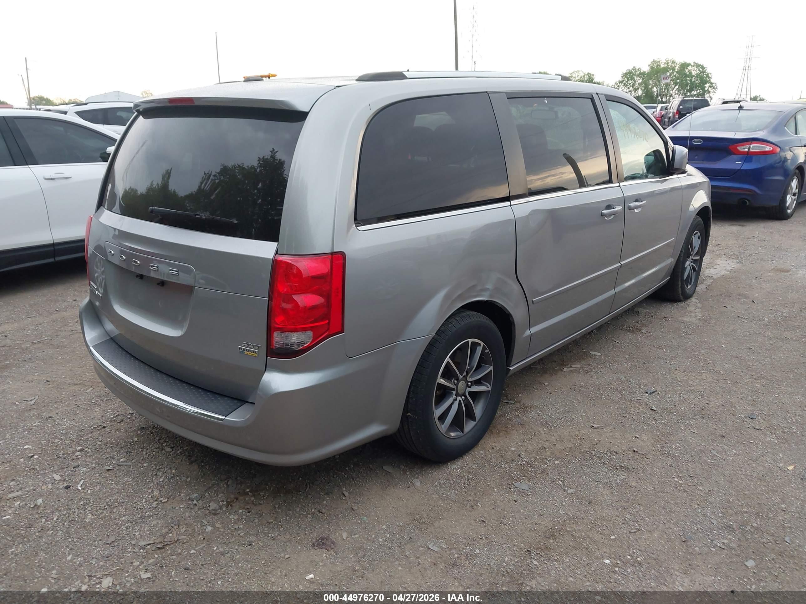 DODGE GRAND image 4