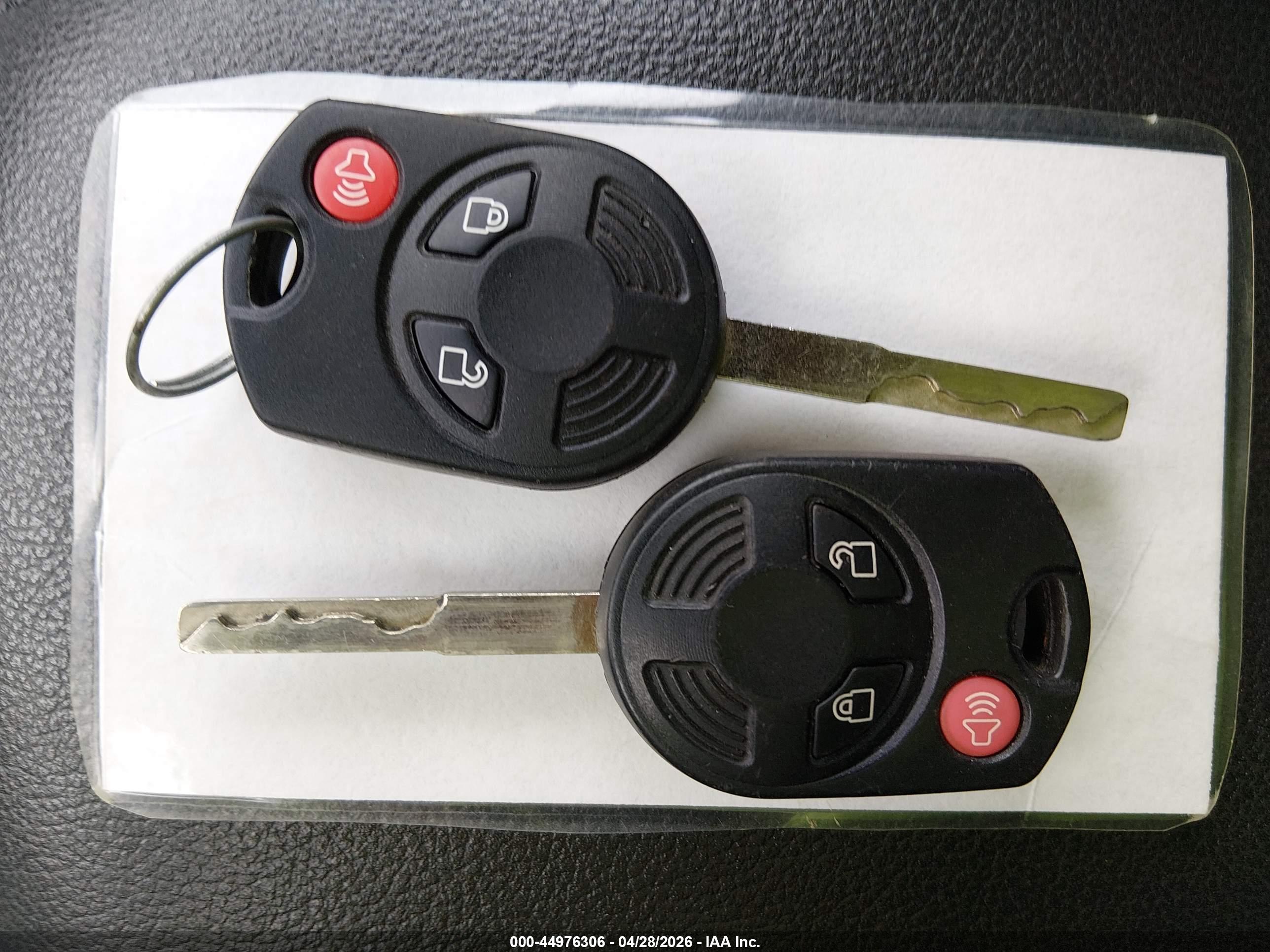 FORD ESCAPE image 11