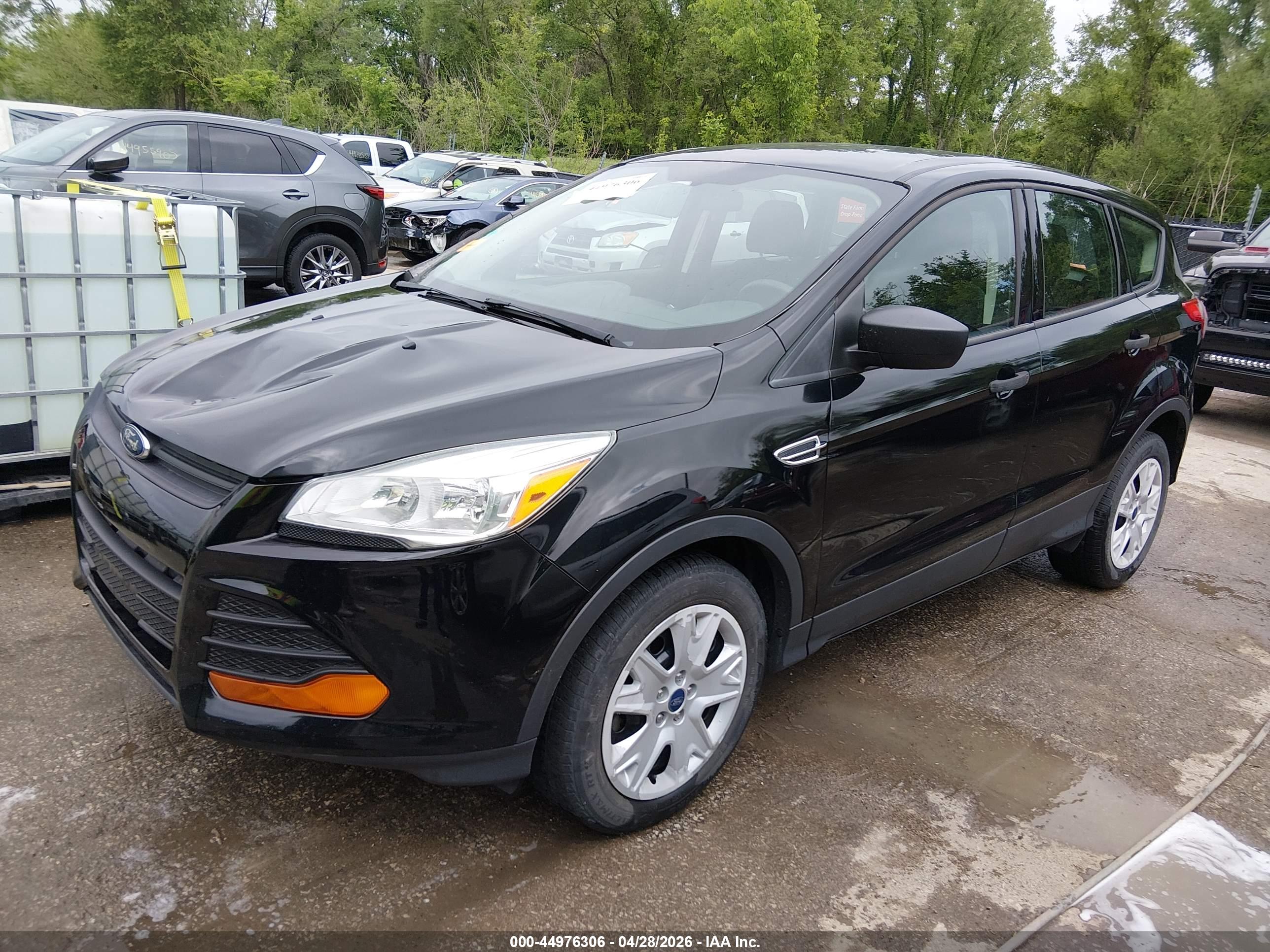 FORD ESCAPE image 2