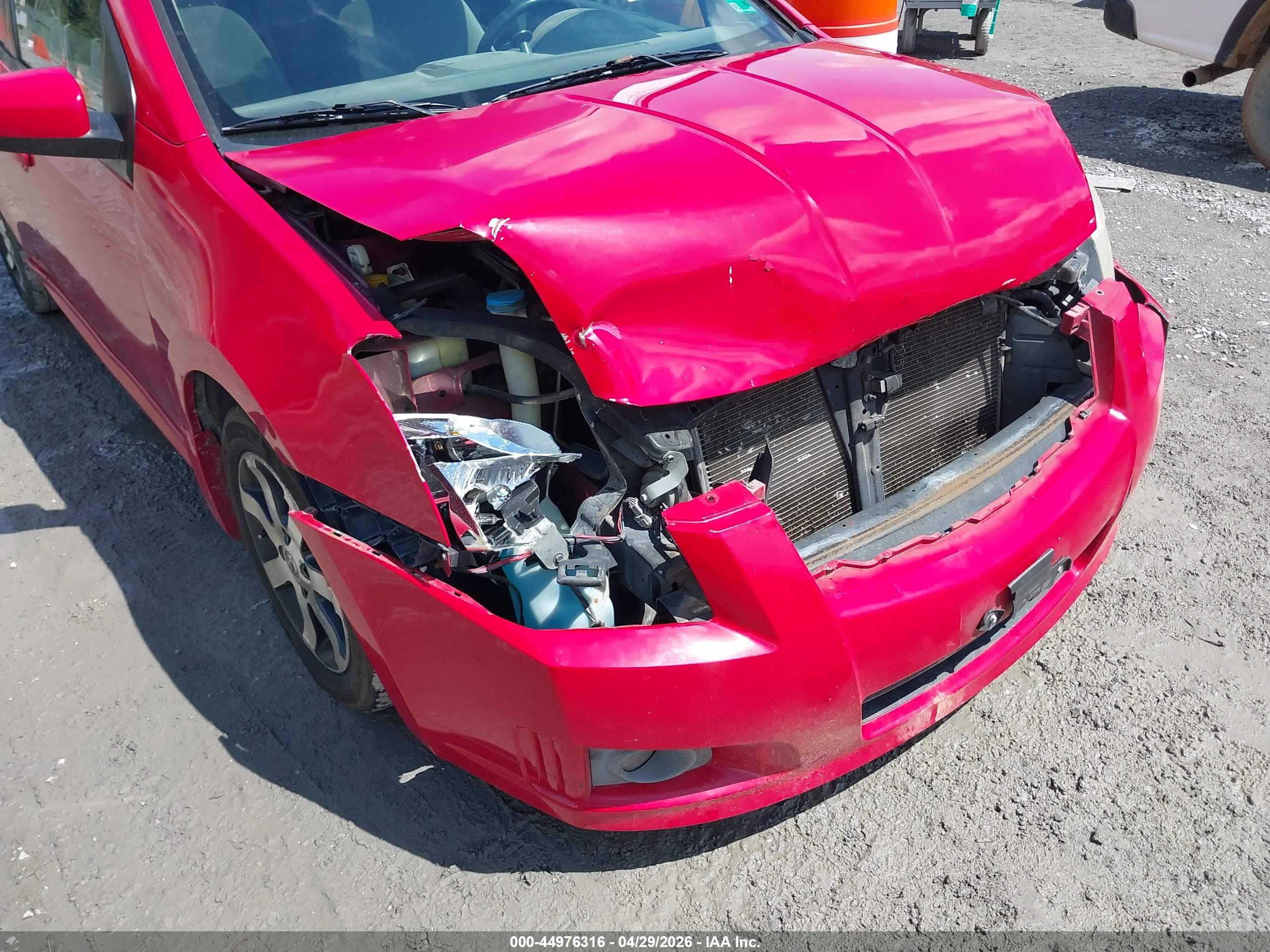 NISSAN SENTRA image 6