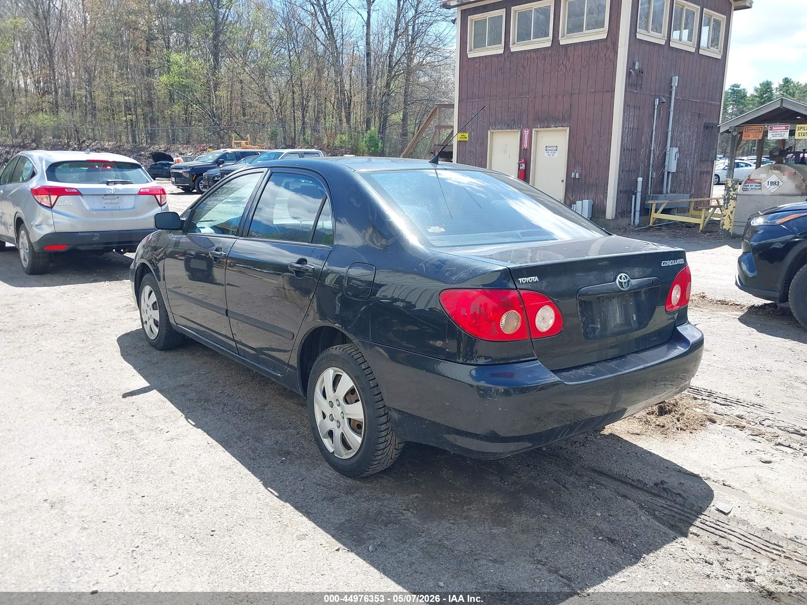 TOYOTA COROLLA image 3