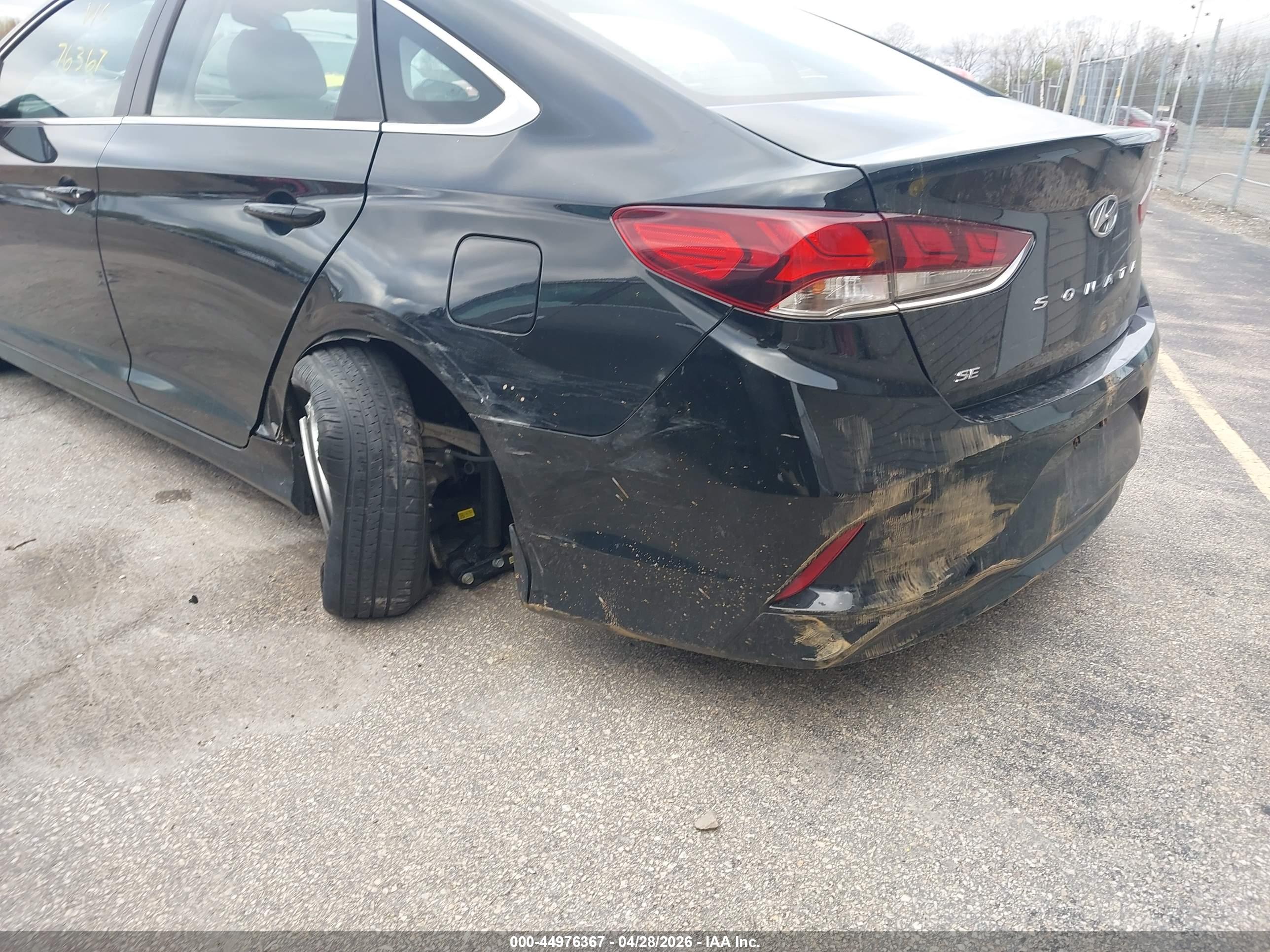 HYUNDAI SONATA image 6