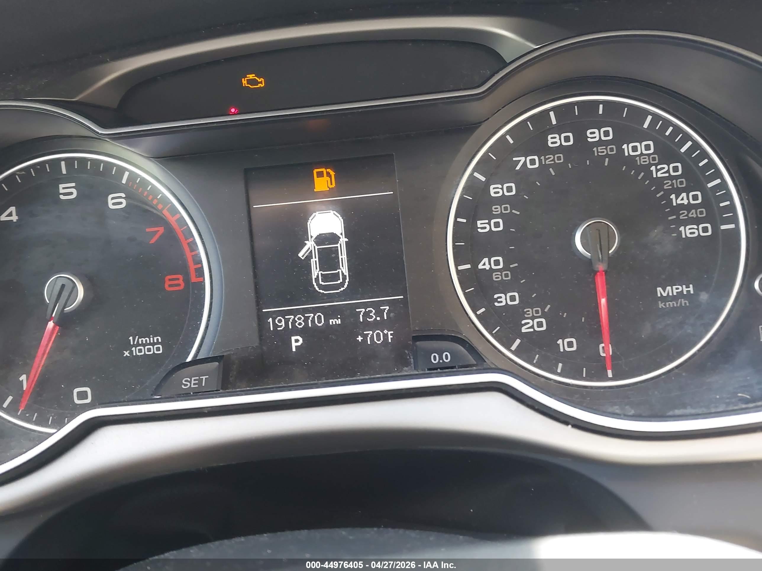 AUDI A4 image 7