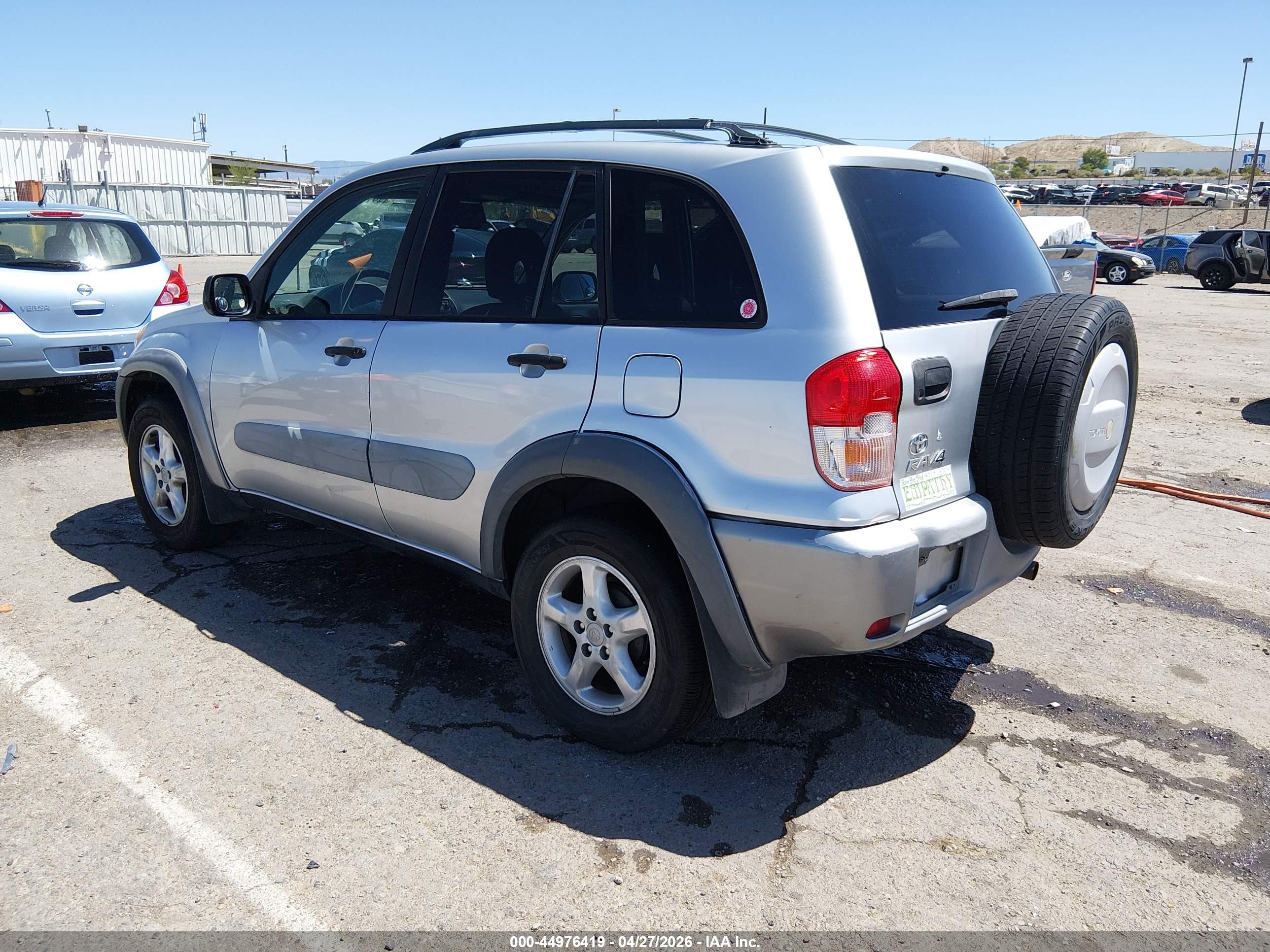 TOYOTA RAV4 image 3