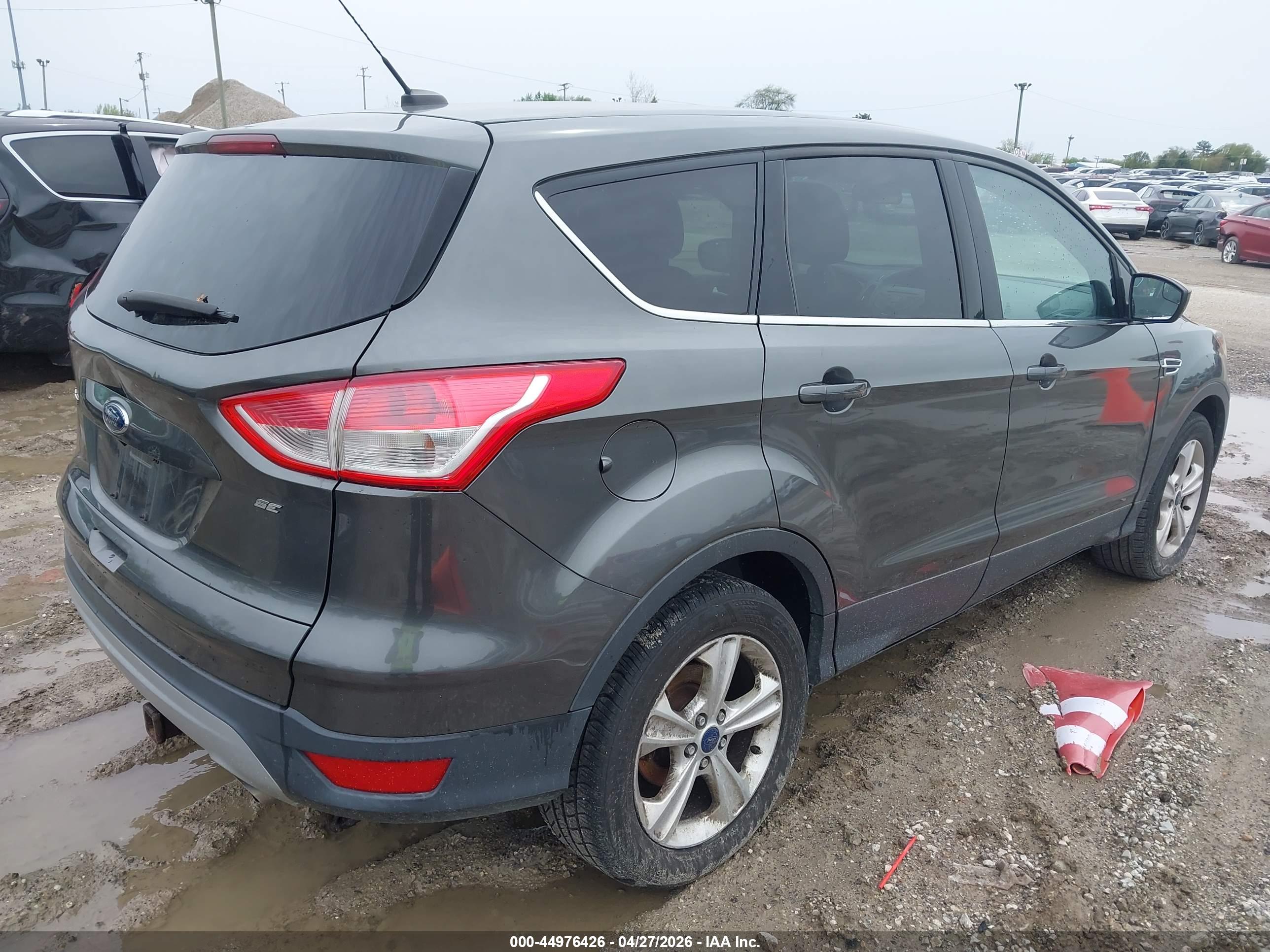 FORD ESCAPE image 4