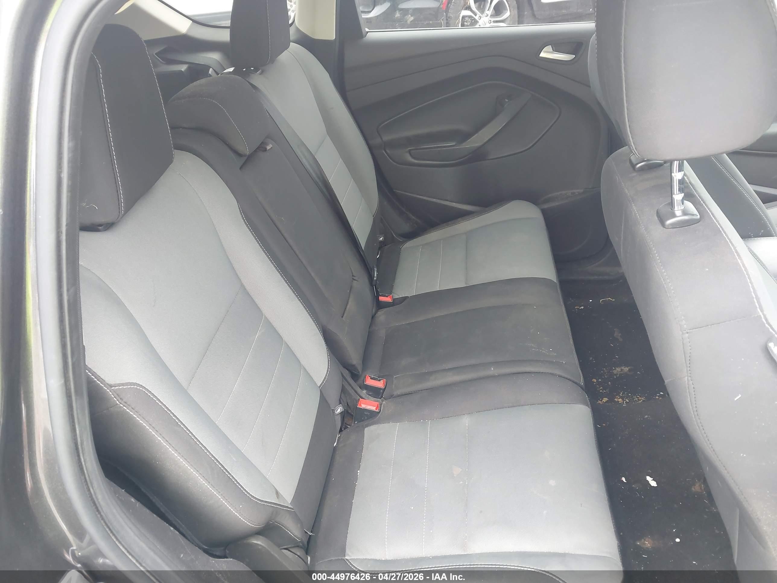 FORD ESCAPE image 8
