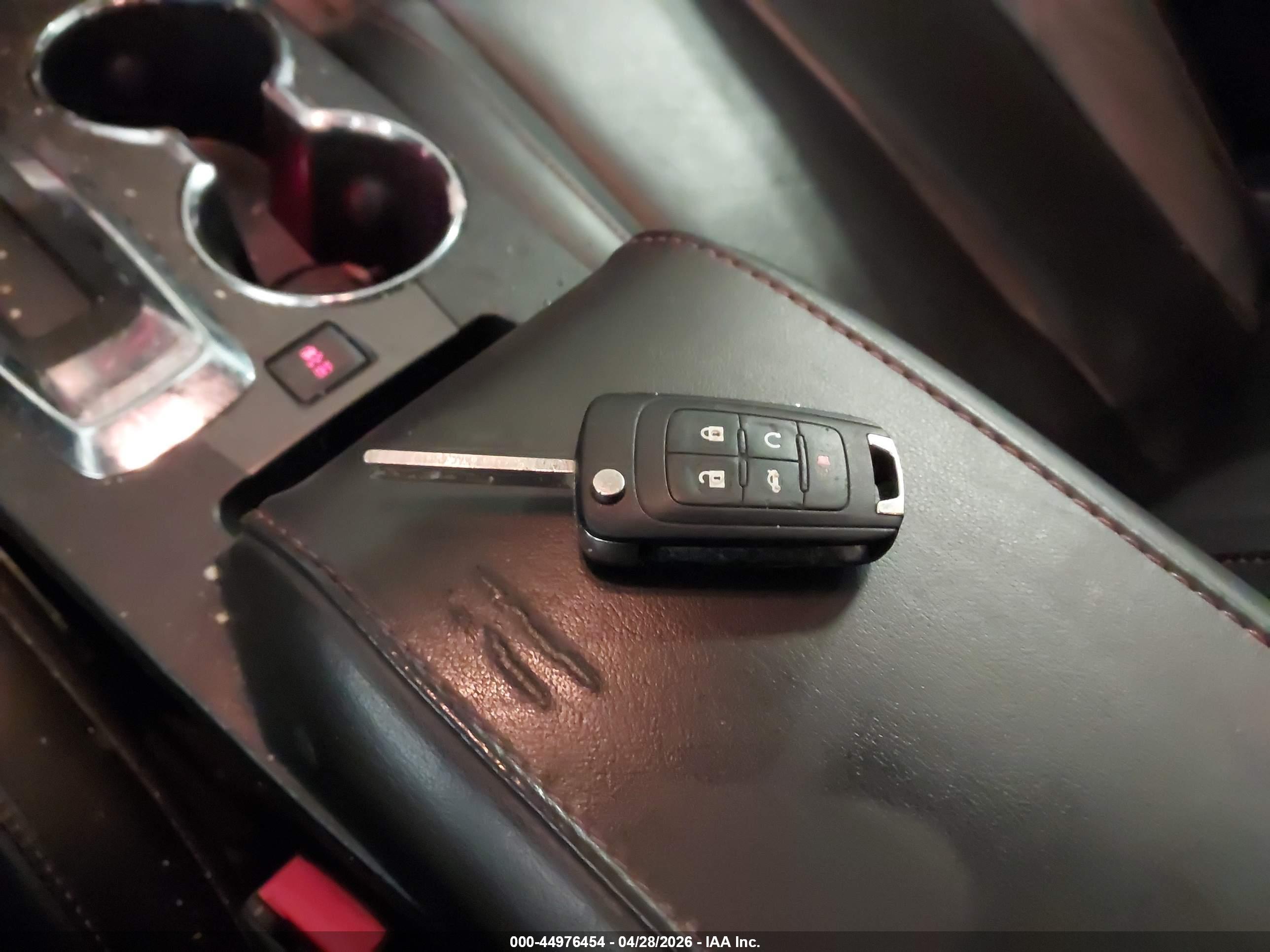 GMC TERRAIN image 11