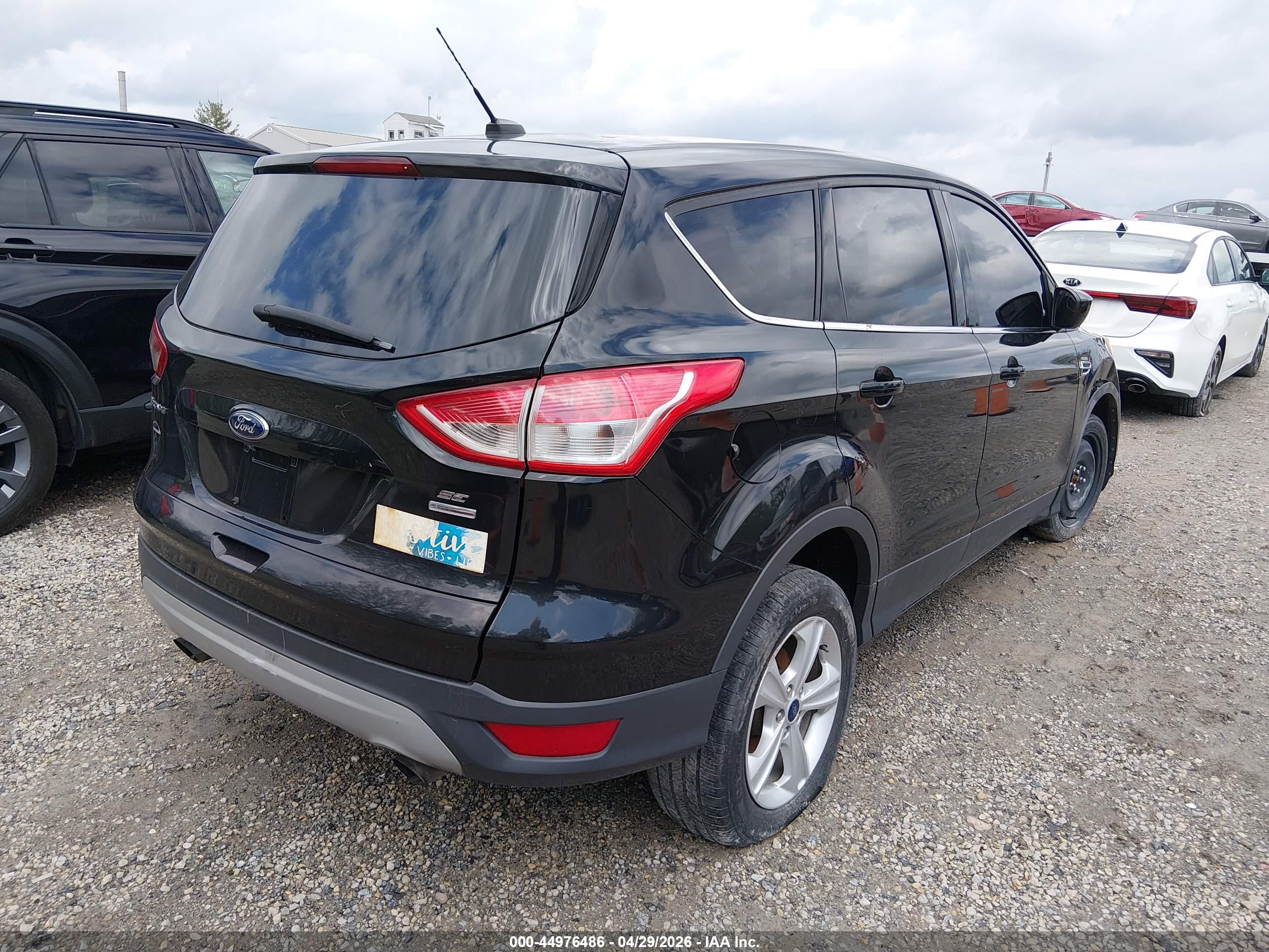 FORD ESCAPE image 4