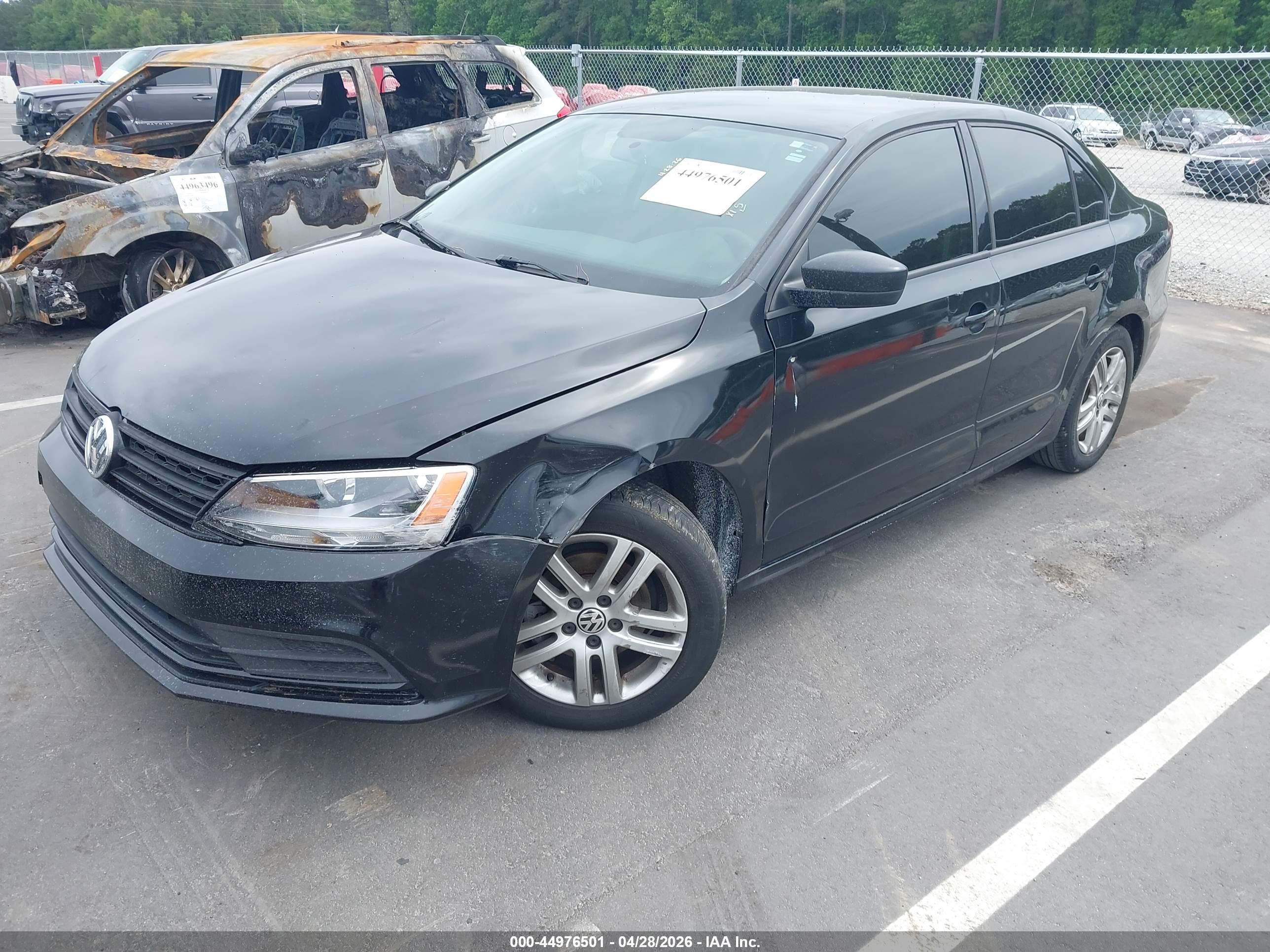 VOLKSWAGEN JETTA image 2