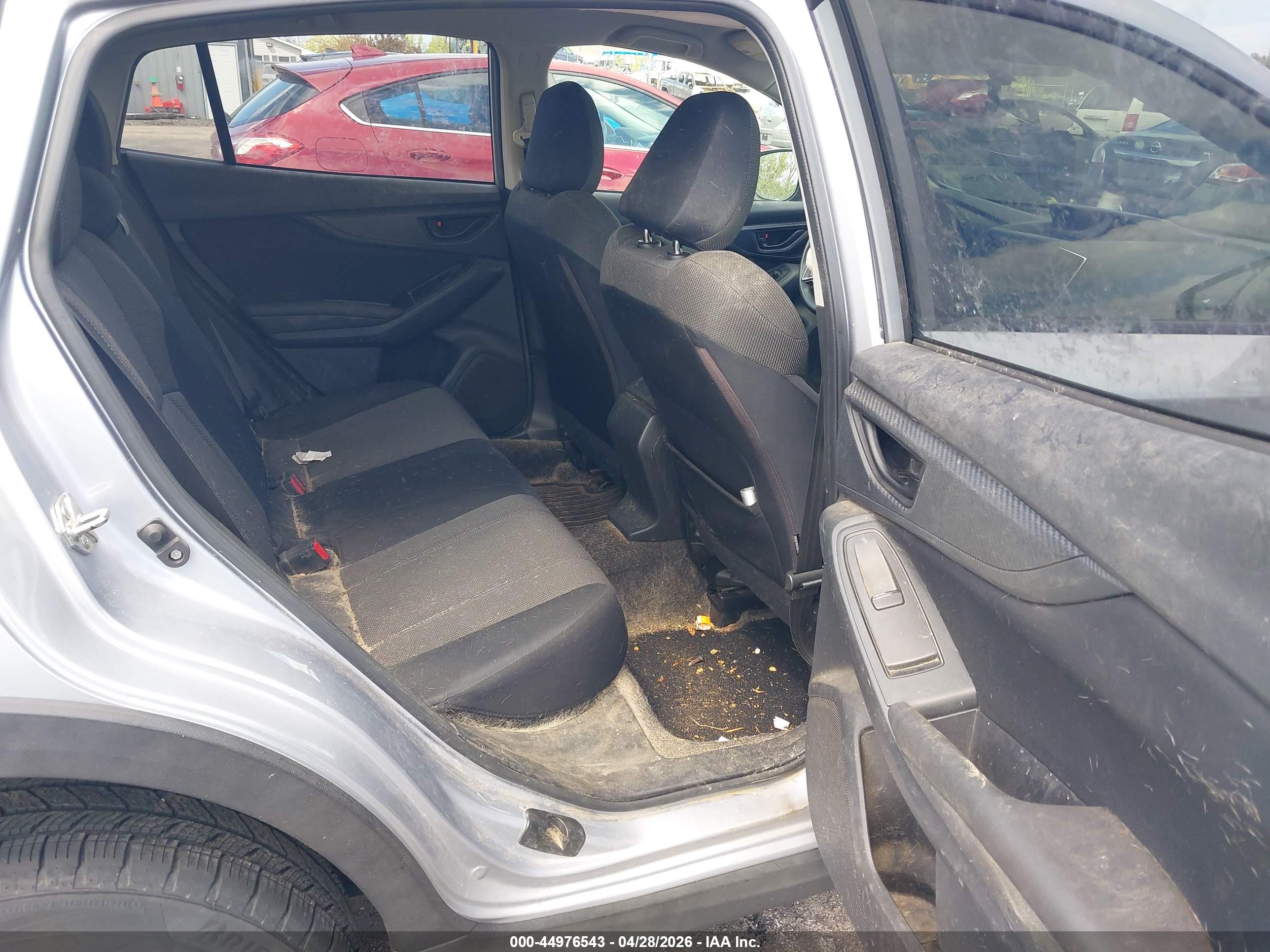 SUBARU CROSSTREK image 8