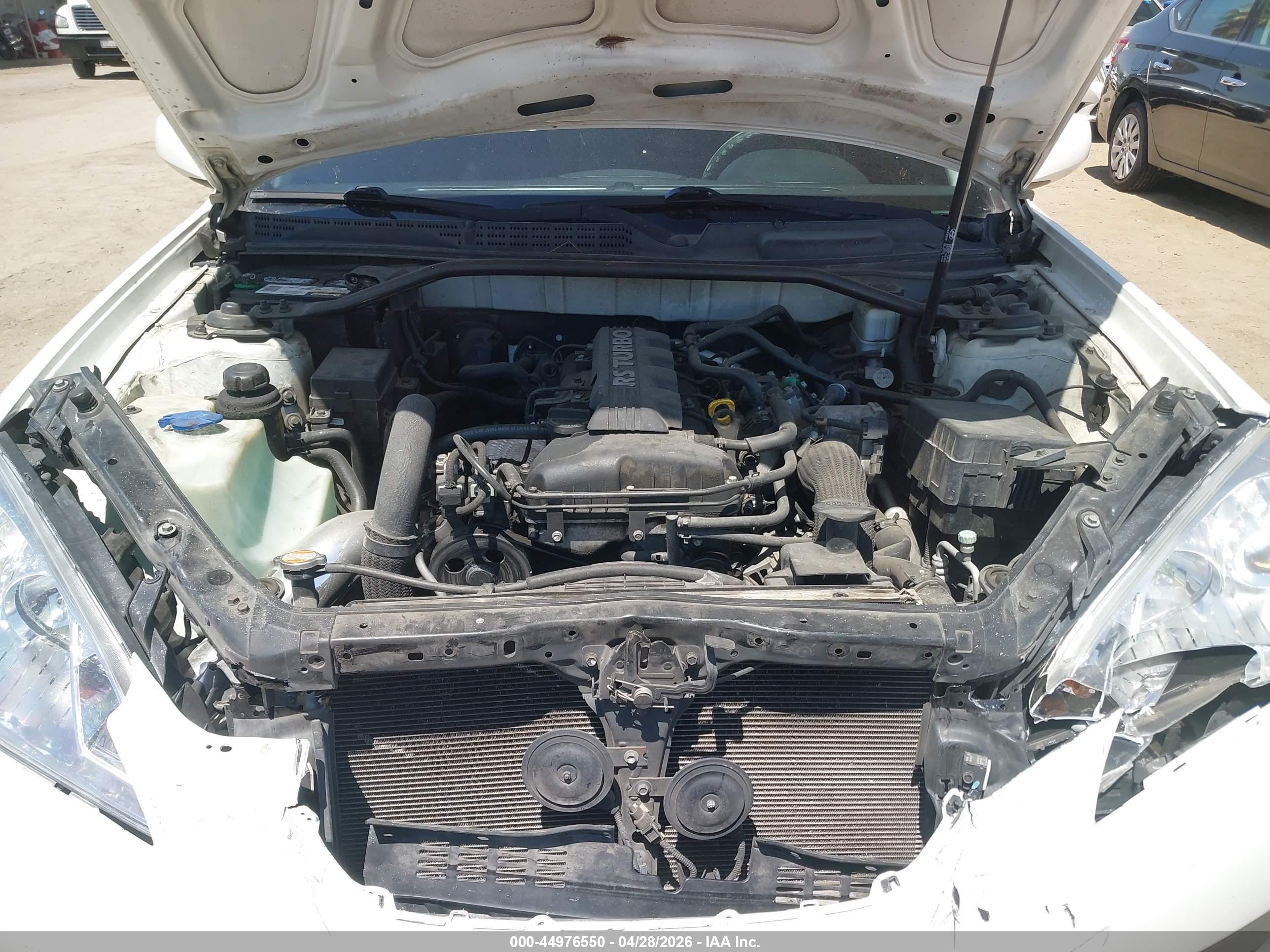HYUNDAI GENESIS image 10