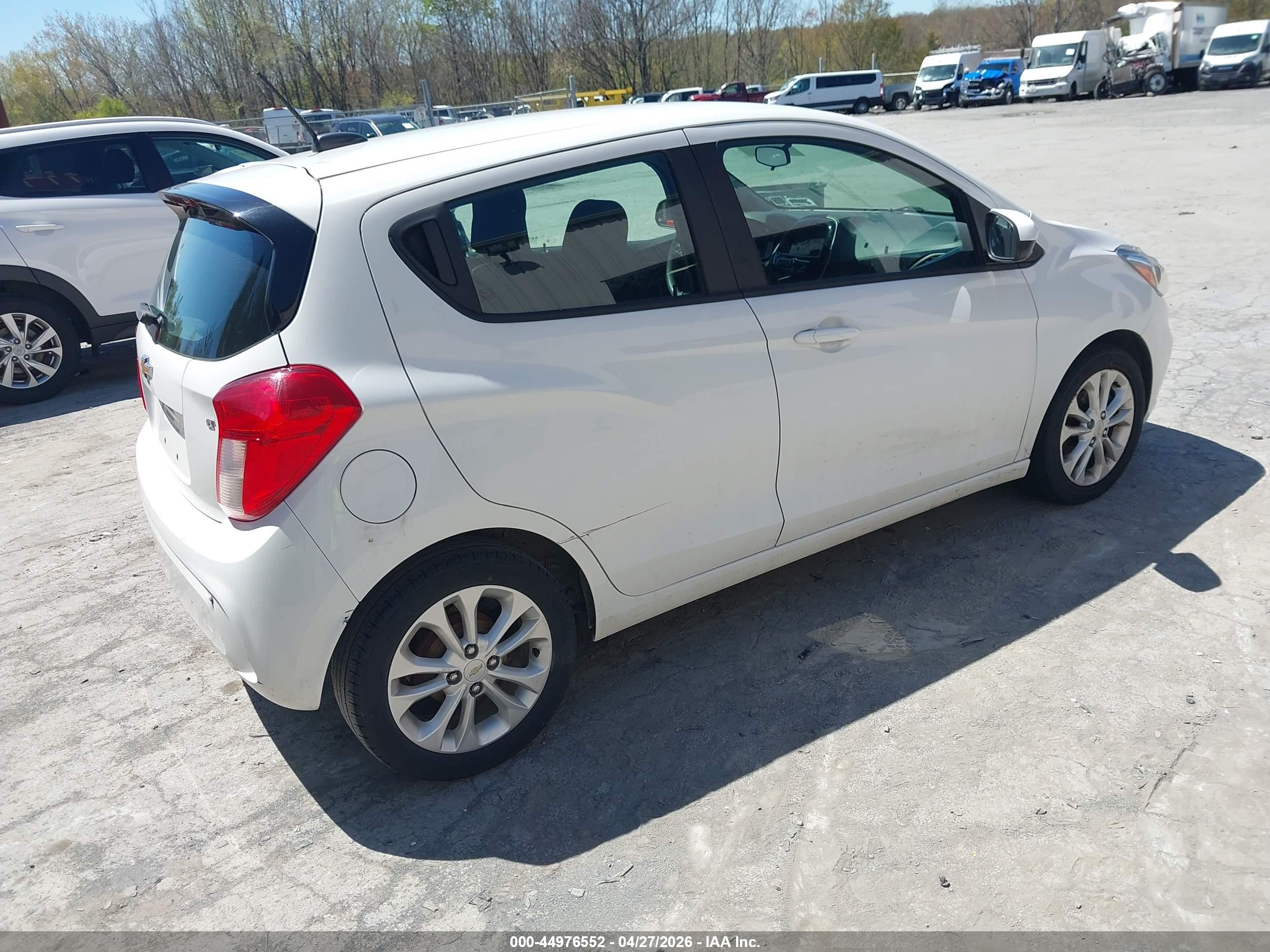 CHEVROLET SPARK image 4