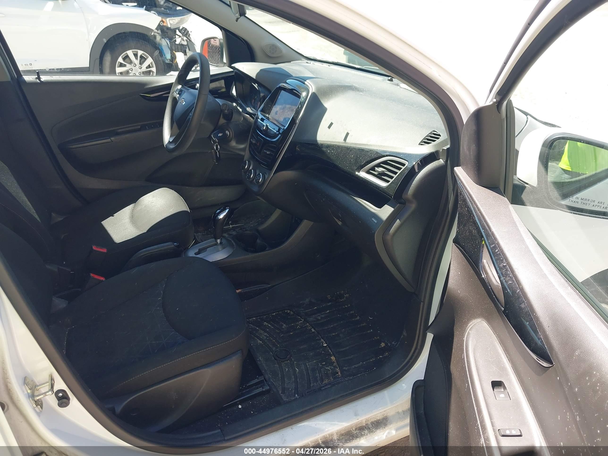 CHEVROLET SPARK image 5