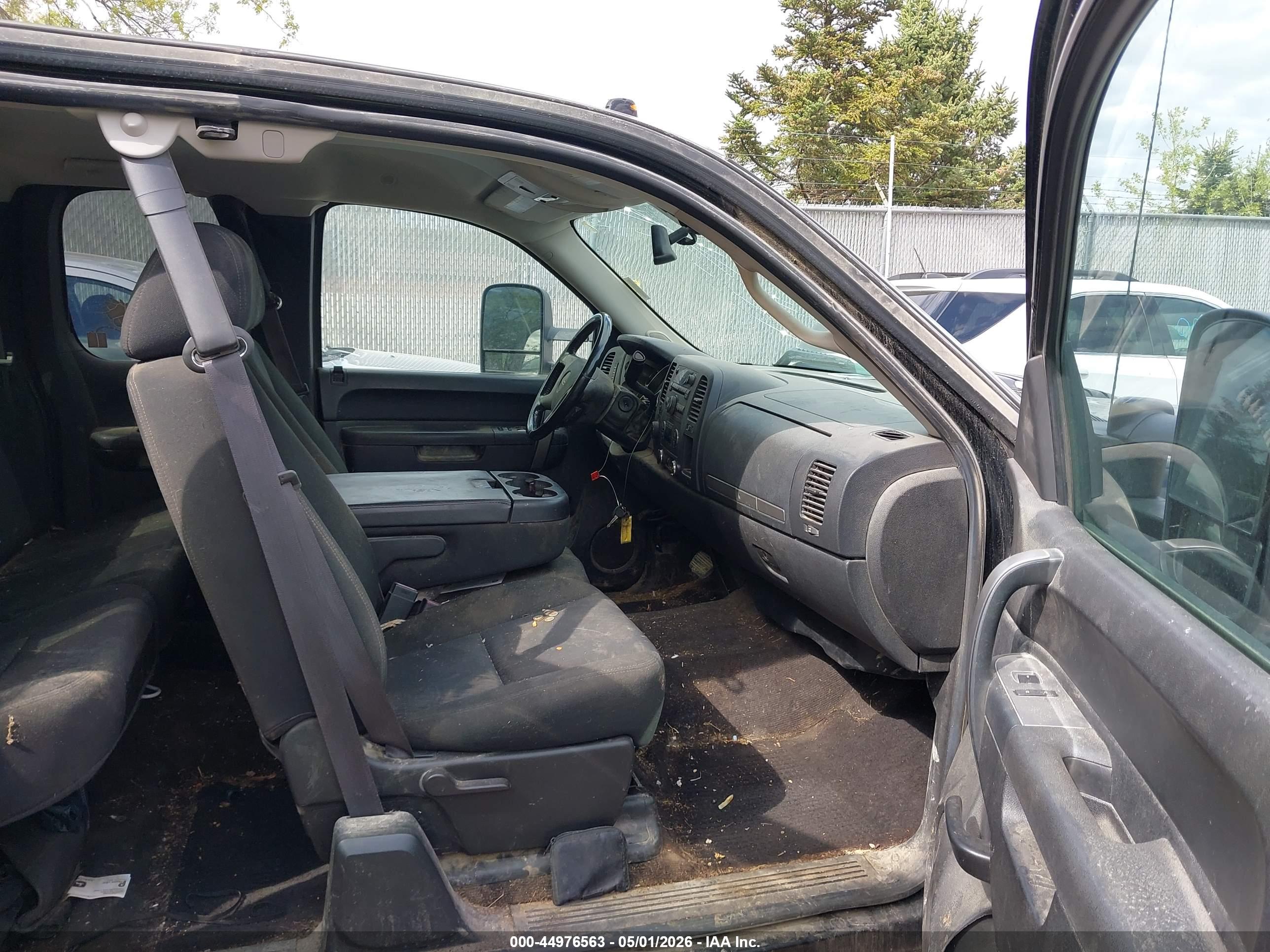 GMC SIERRA image 5