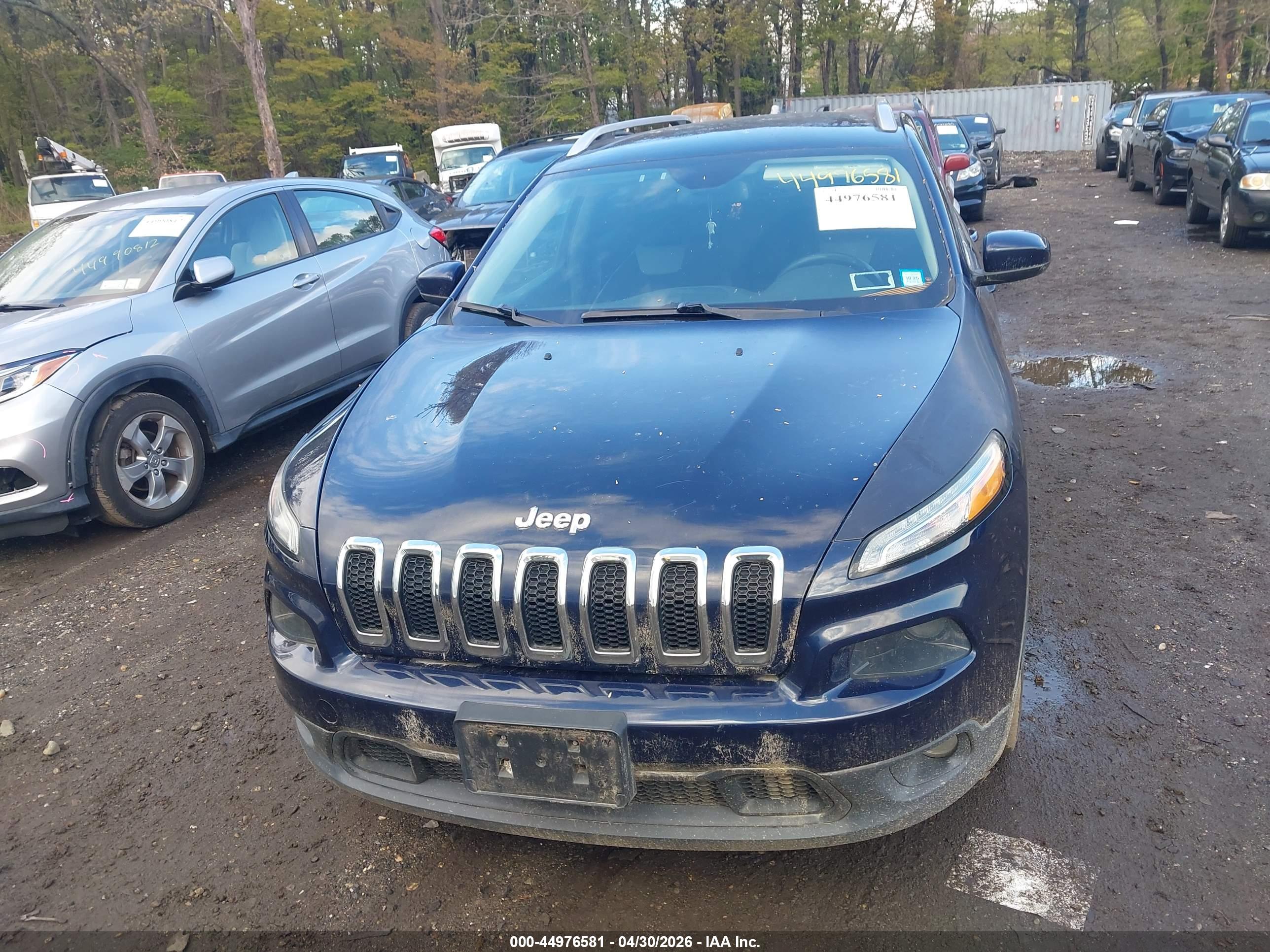 JEEP CHEROKEE image 6