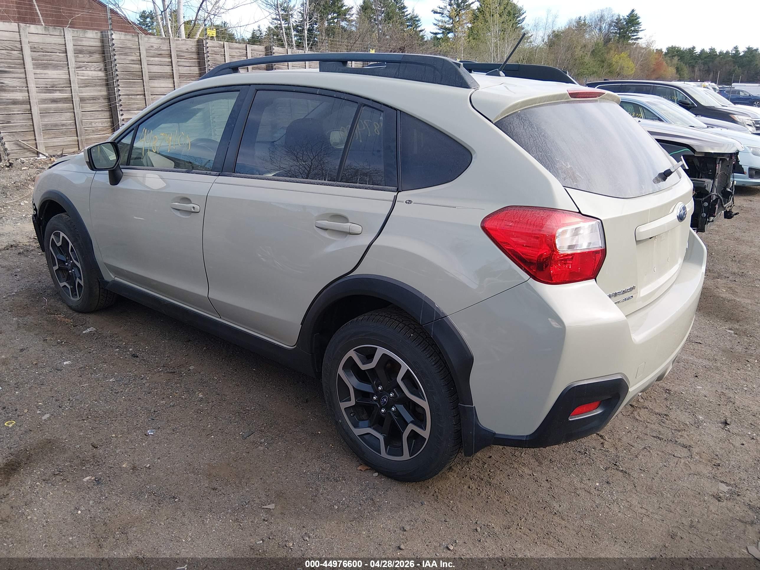 SUBARU CROSSTREK image 3
