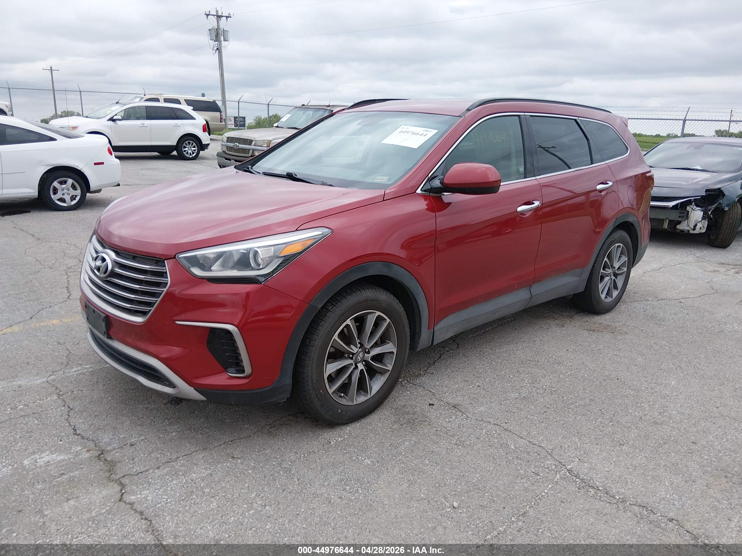 HYUNDAI SANTA image 2