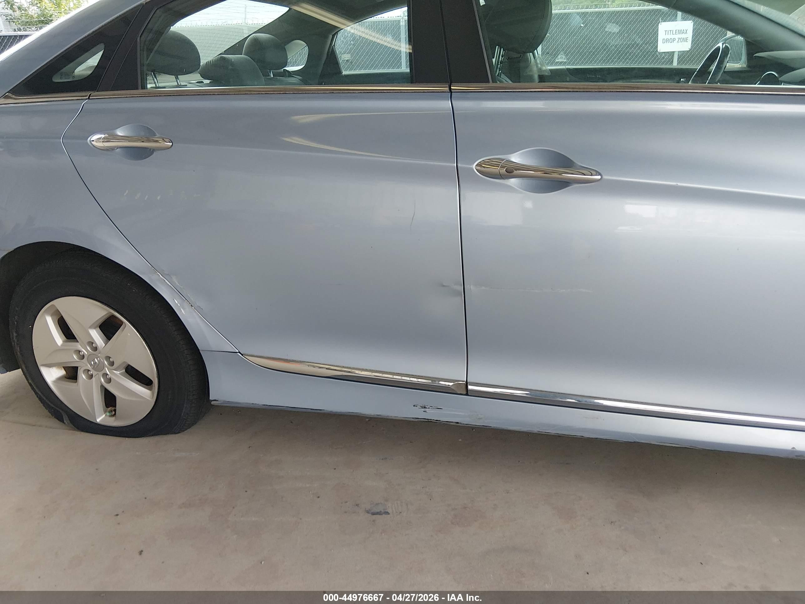 HYUNDAI SONATA image 6