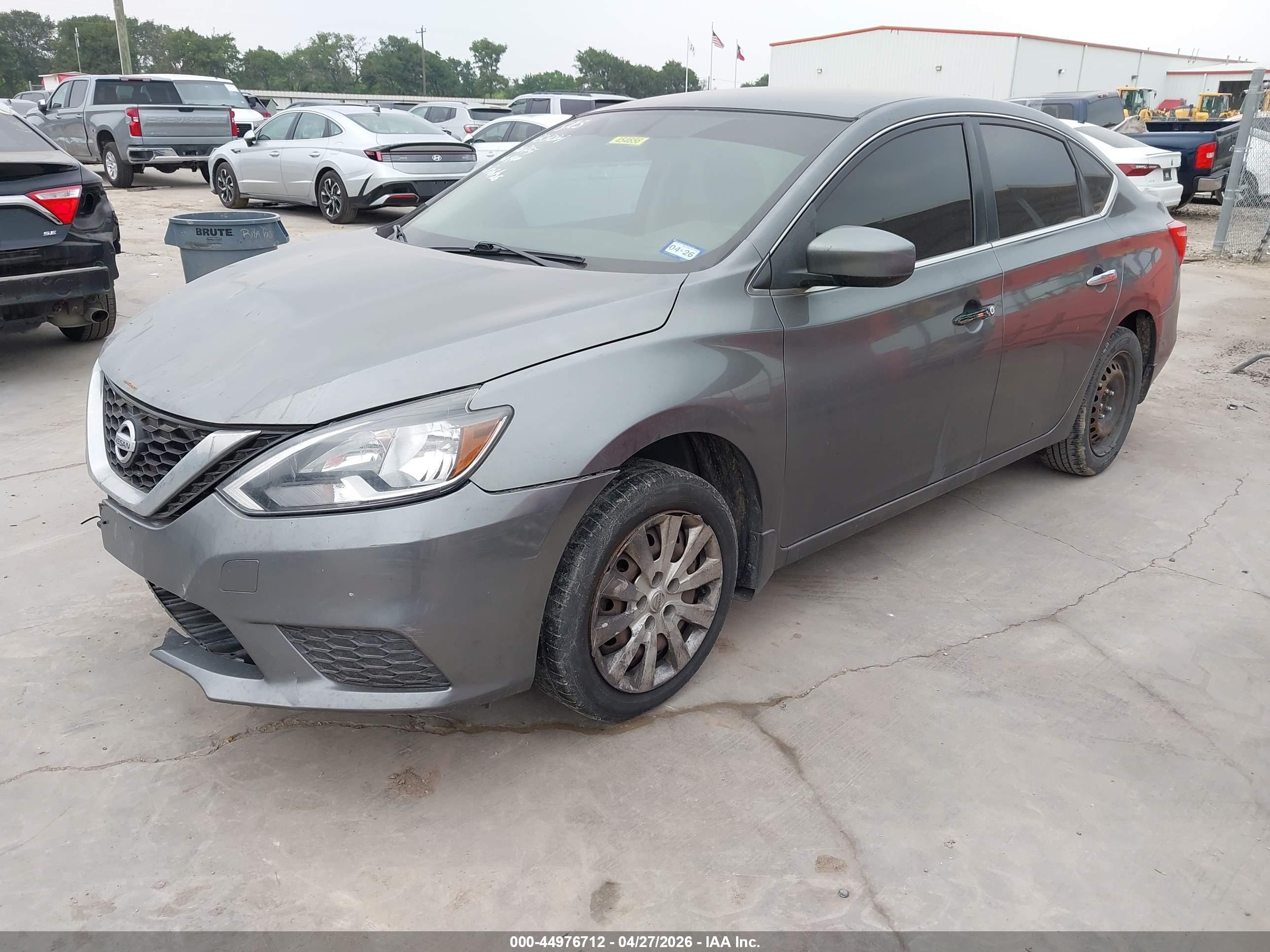 NISSAN SENTRA image 2