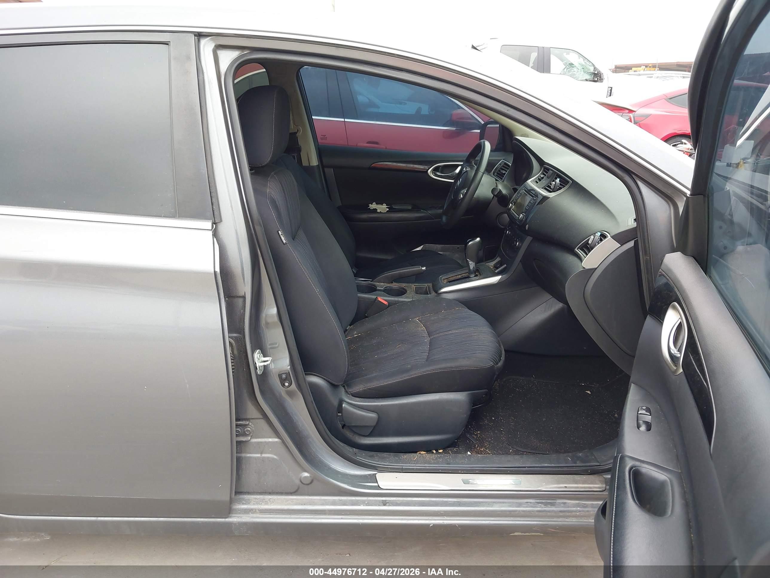 NISSAN SENTRA image 5