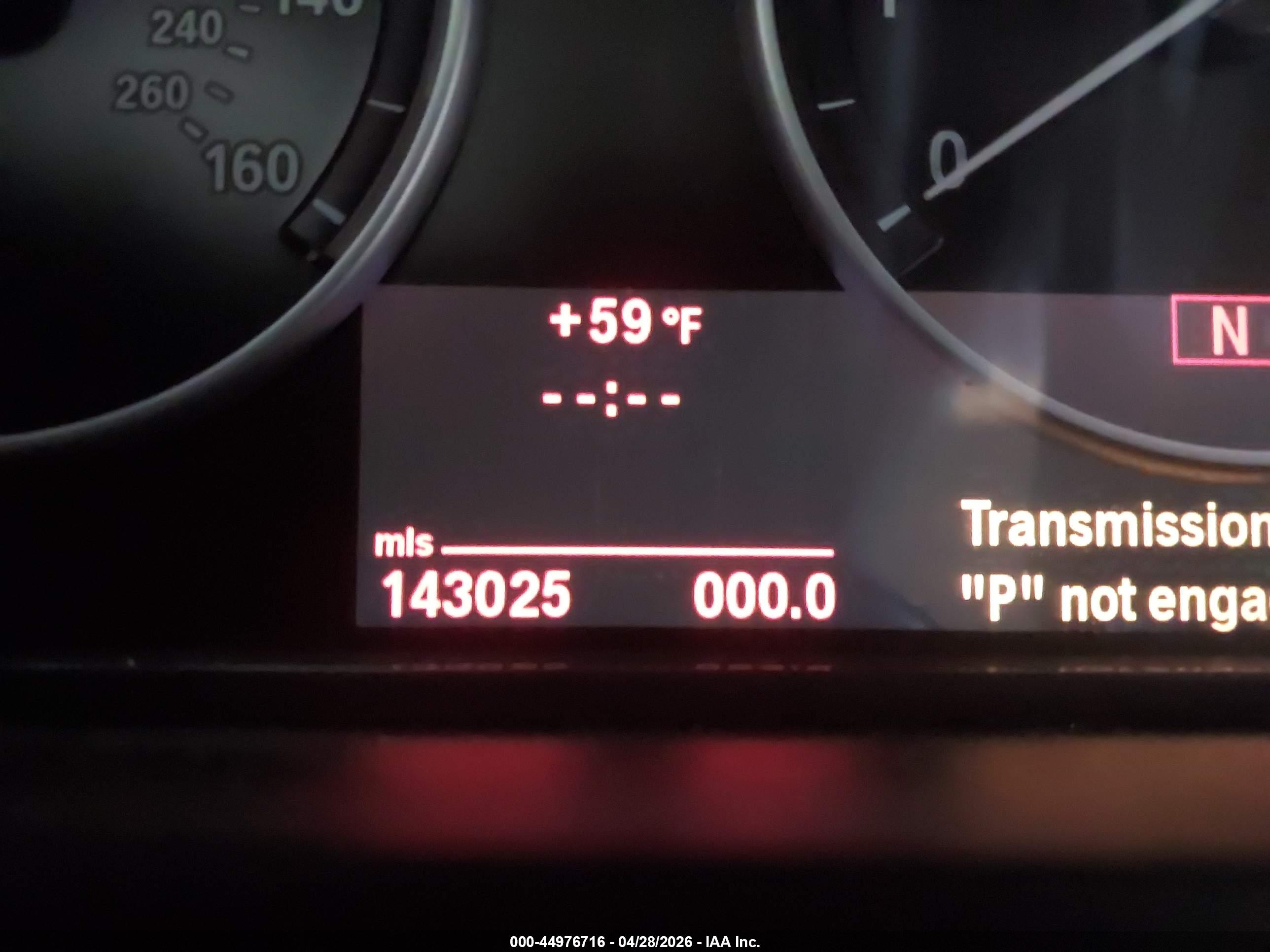 BMW 528I image 7