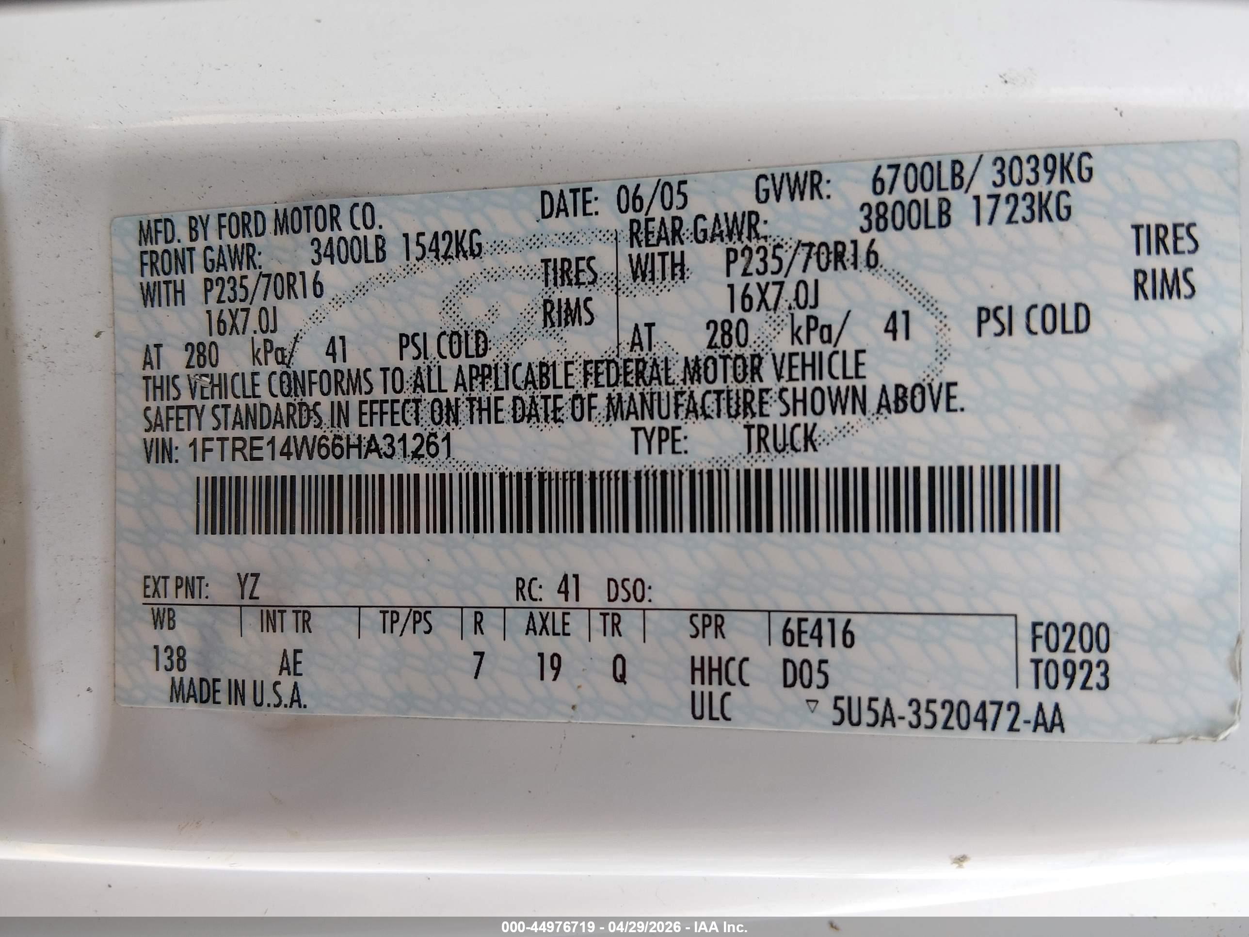FORD E-150 image 9
