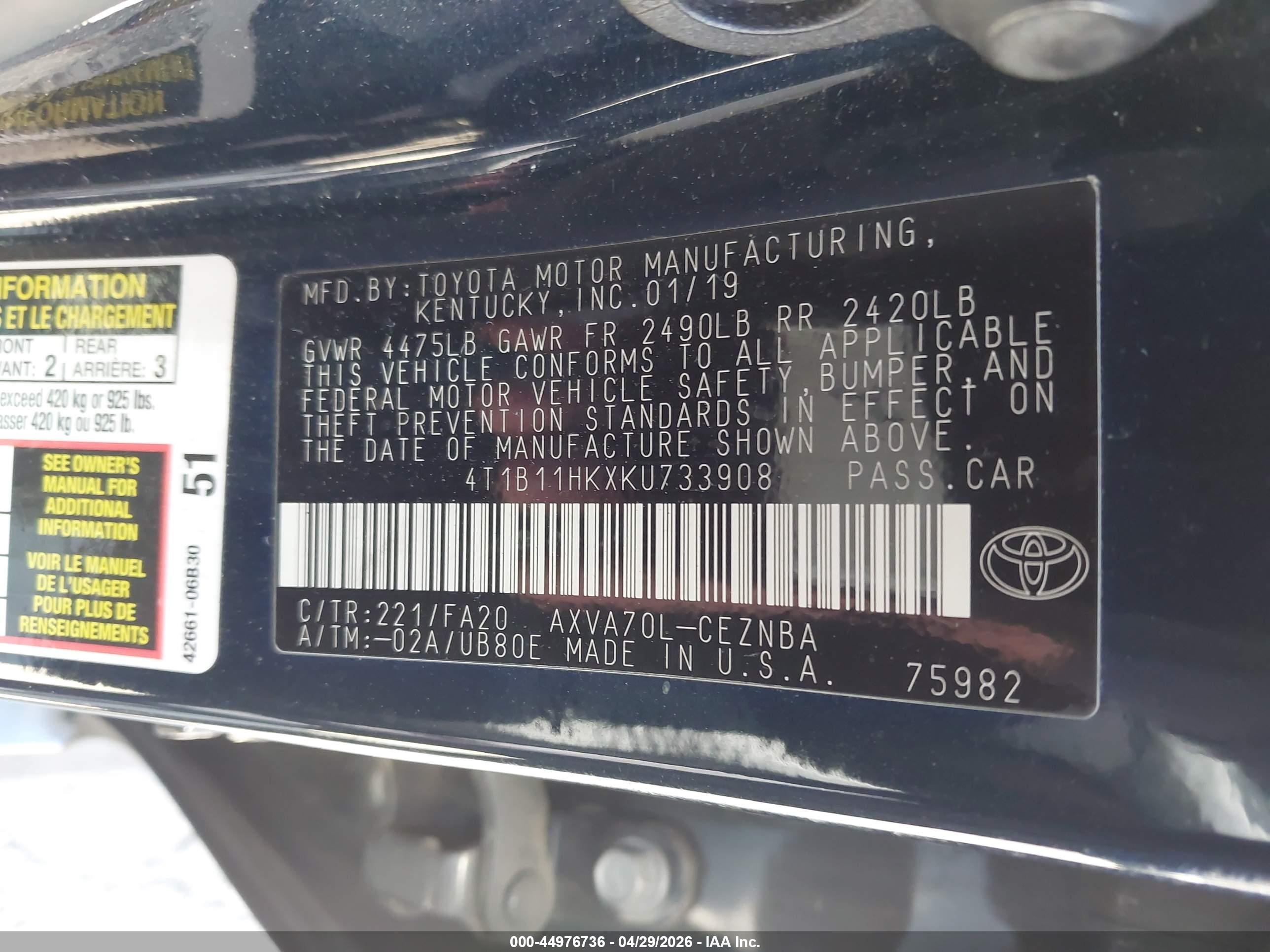 TOYOTA CAMRY image 9