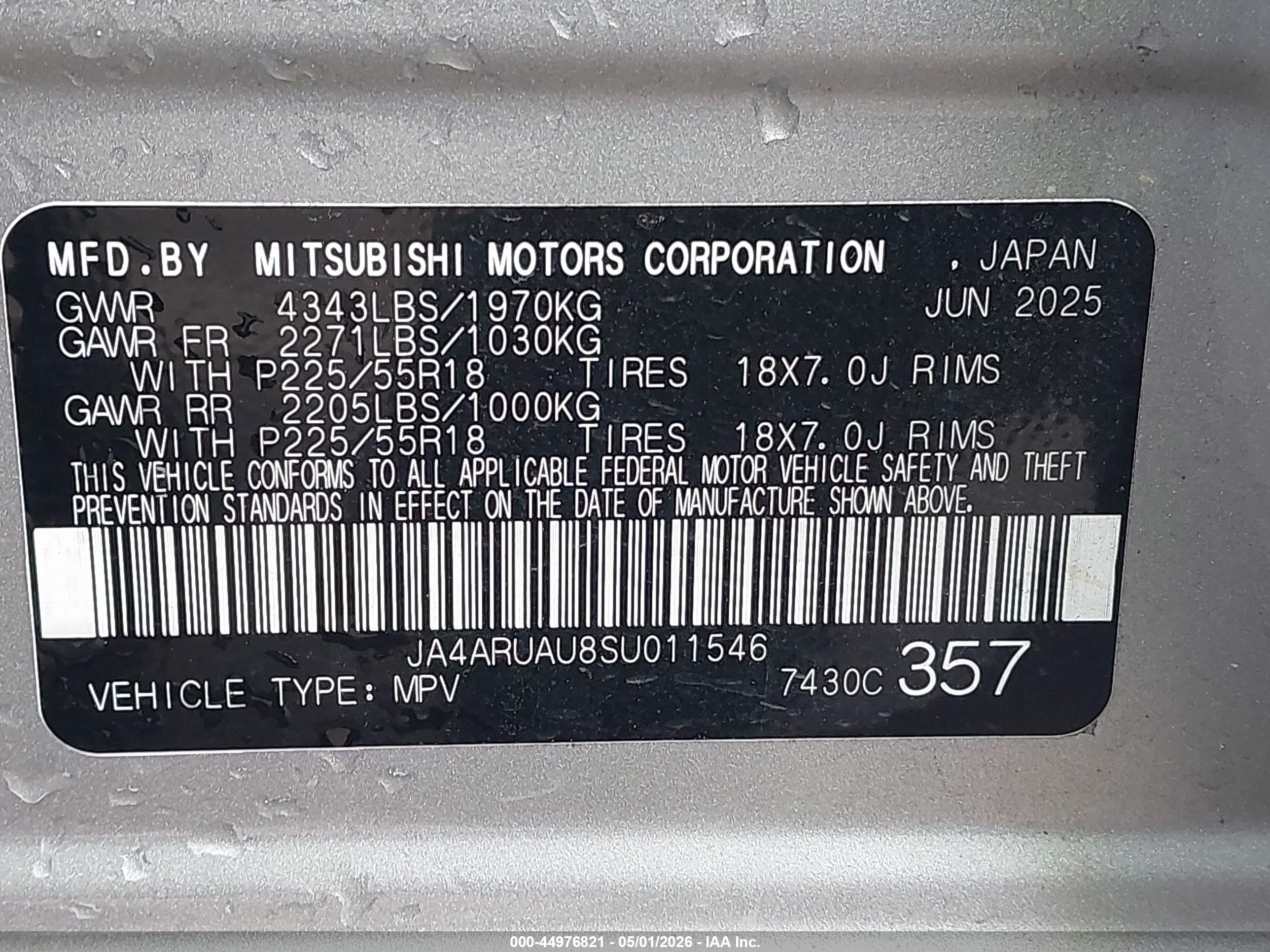 MITSUBISHI OUTLANDER image 9