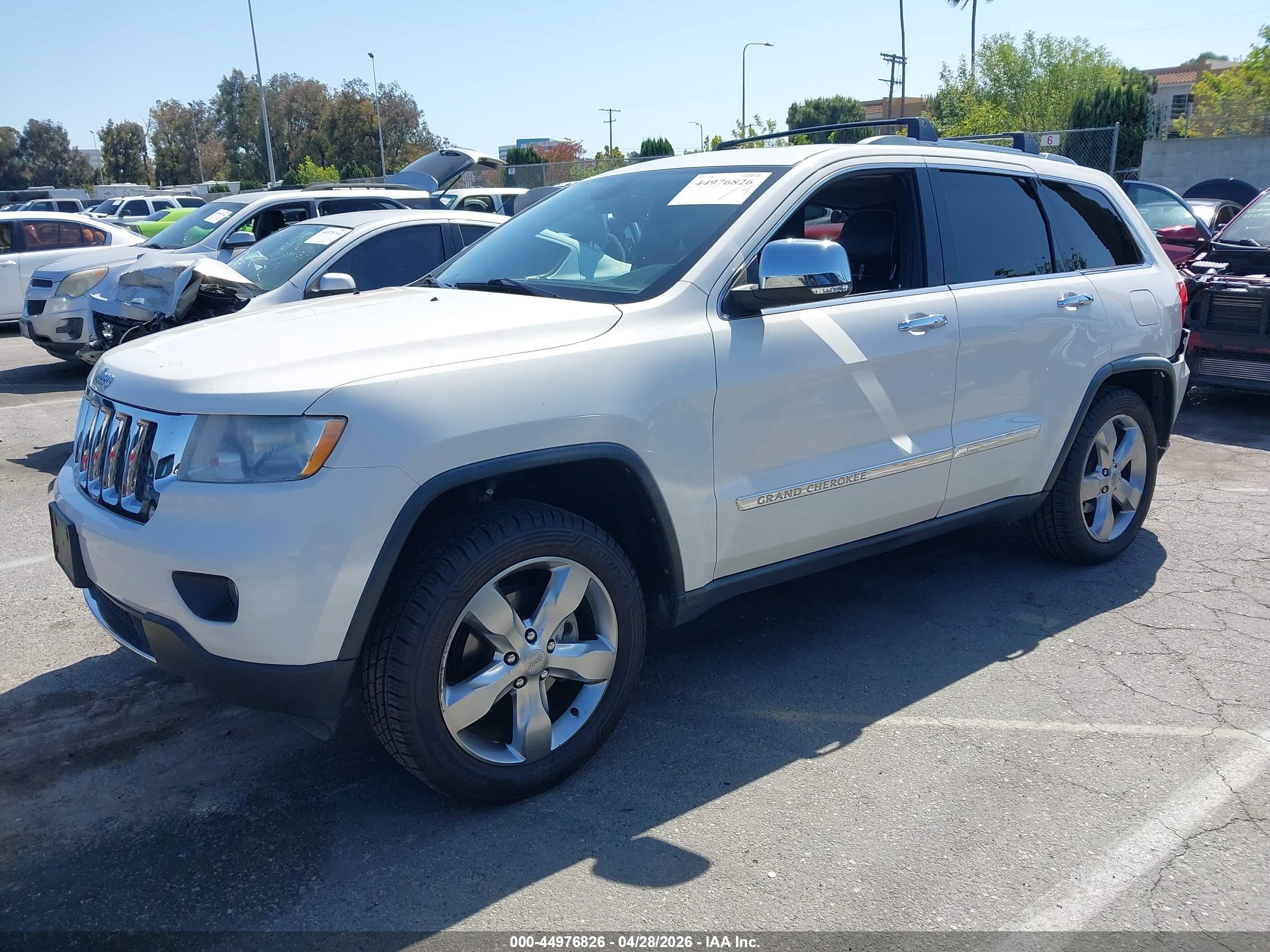 JEEP GRAND image 2