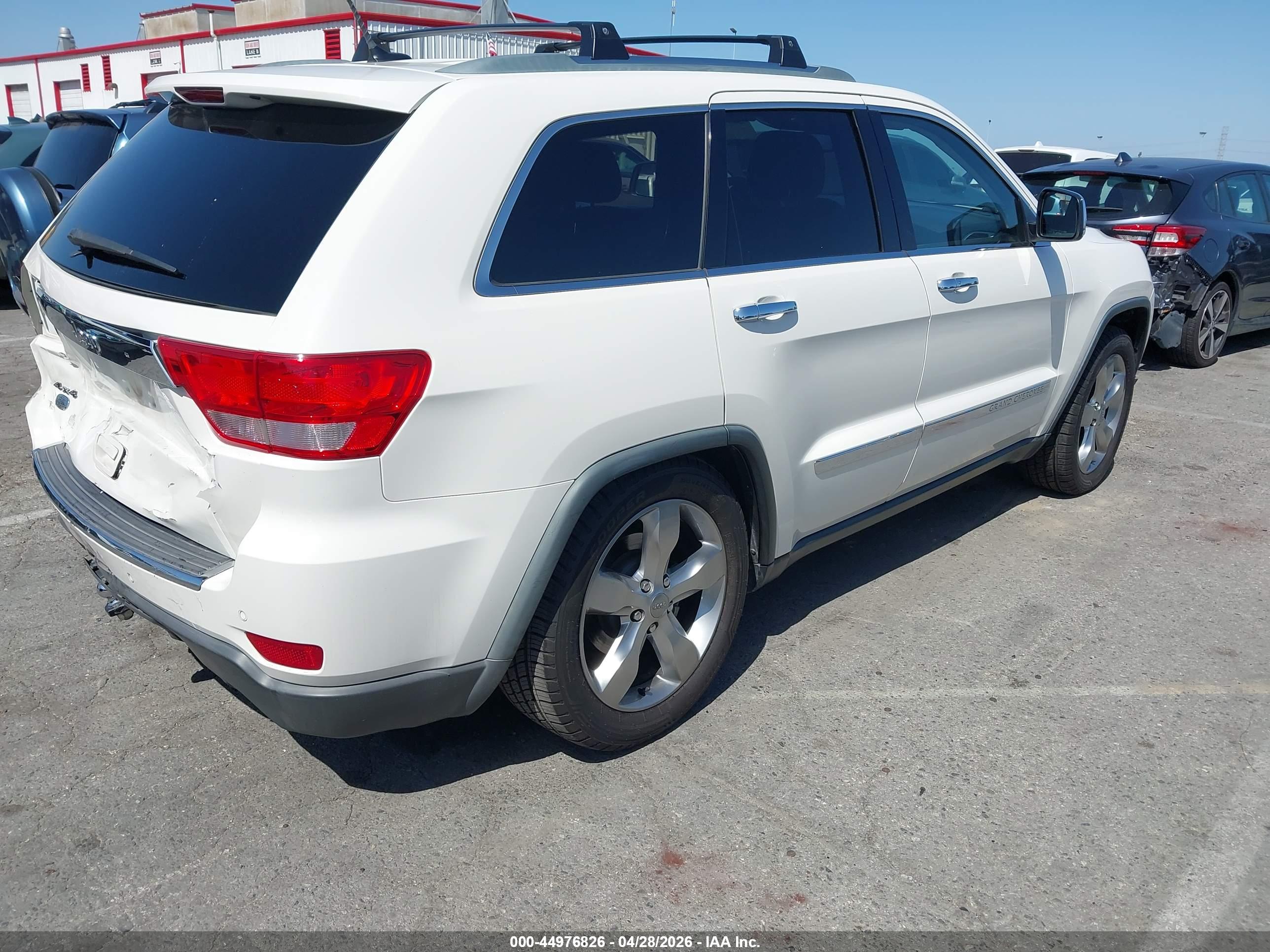 JEEP GRAND image 4