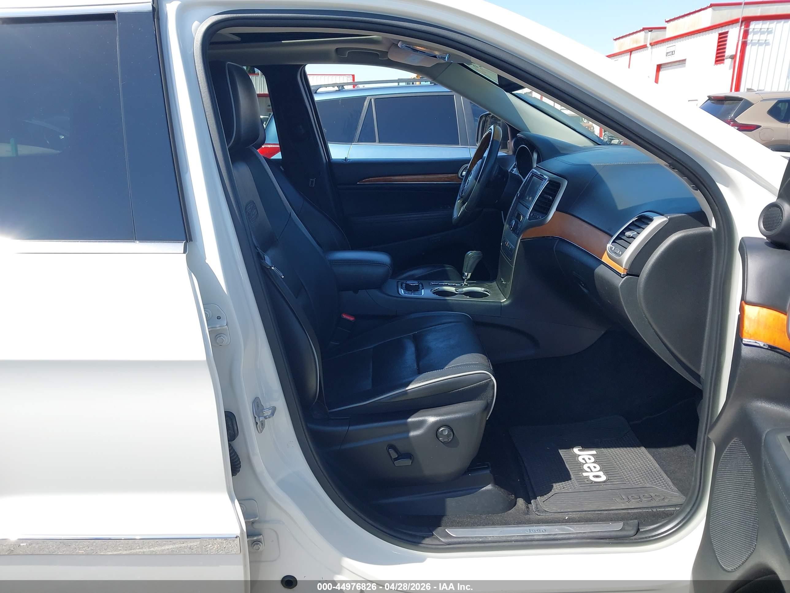 JEEP GRAND image 5