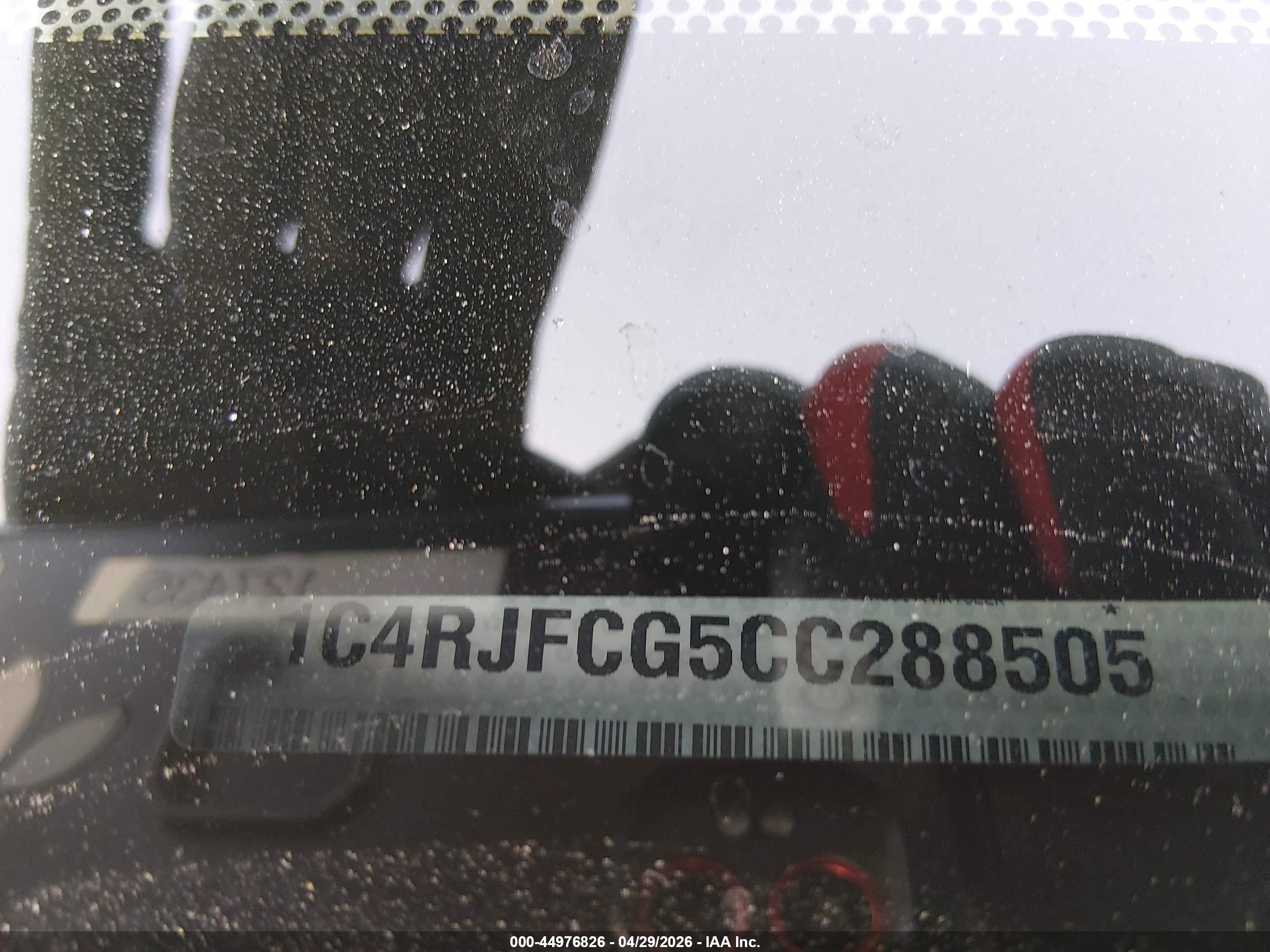 JEEP GRAND image 9