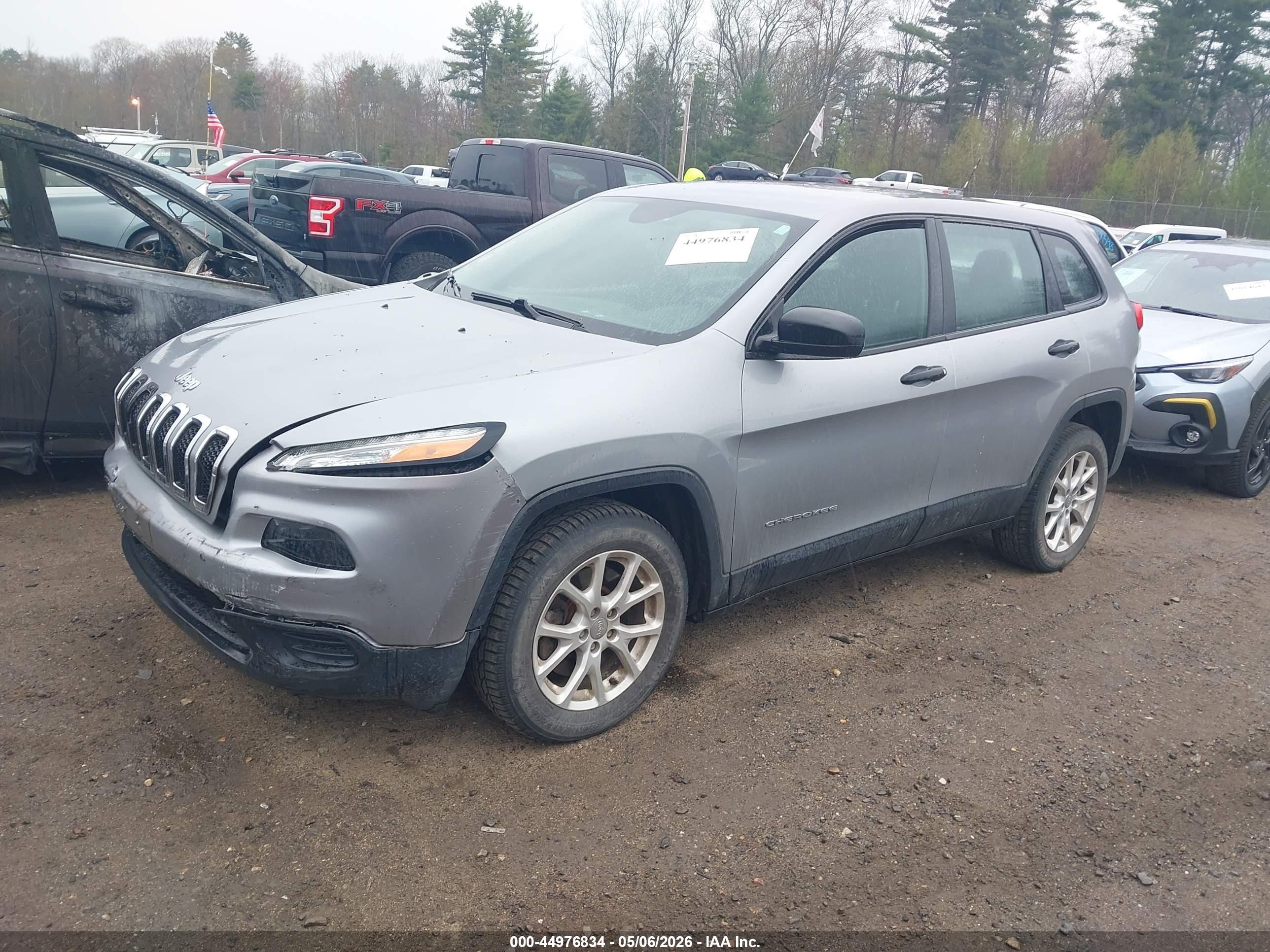 JEEP CHEROKEE image 2