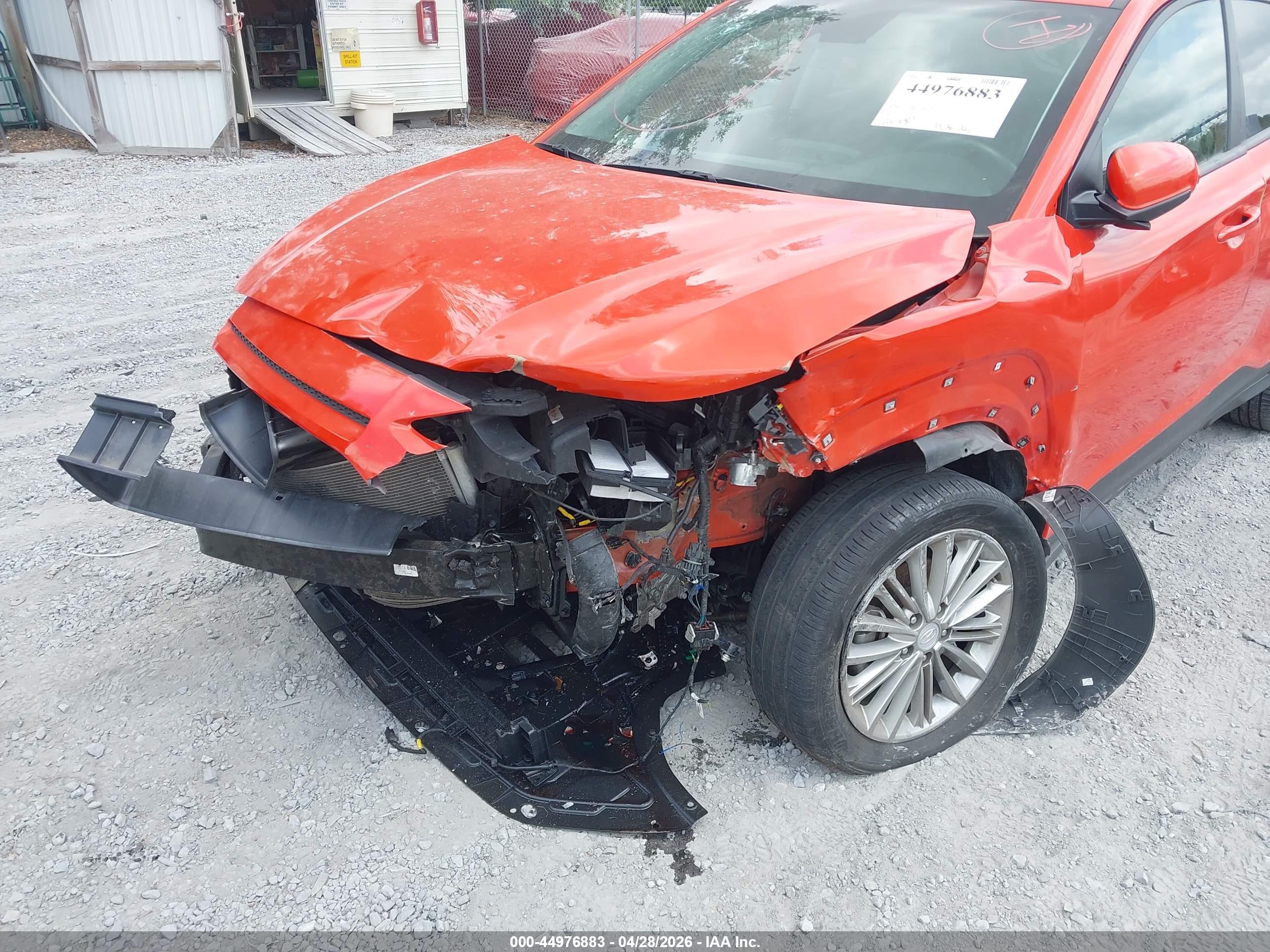 HYUNDAI KONA image 6