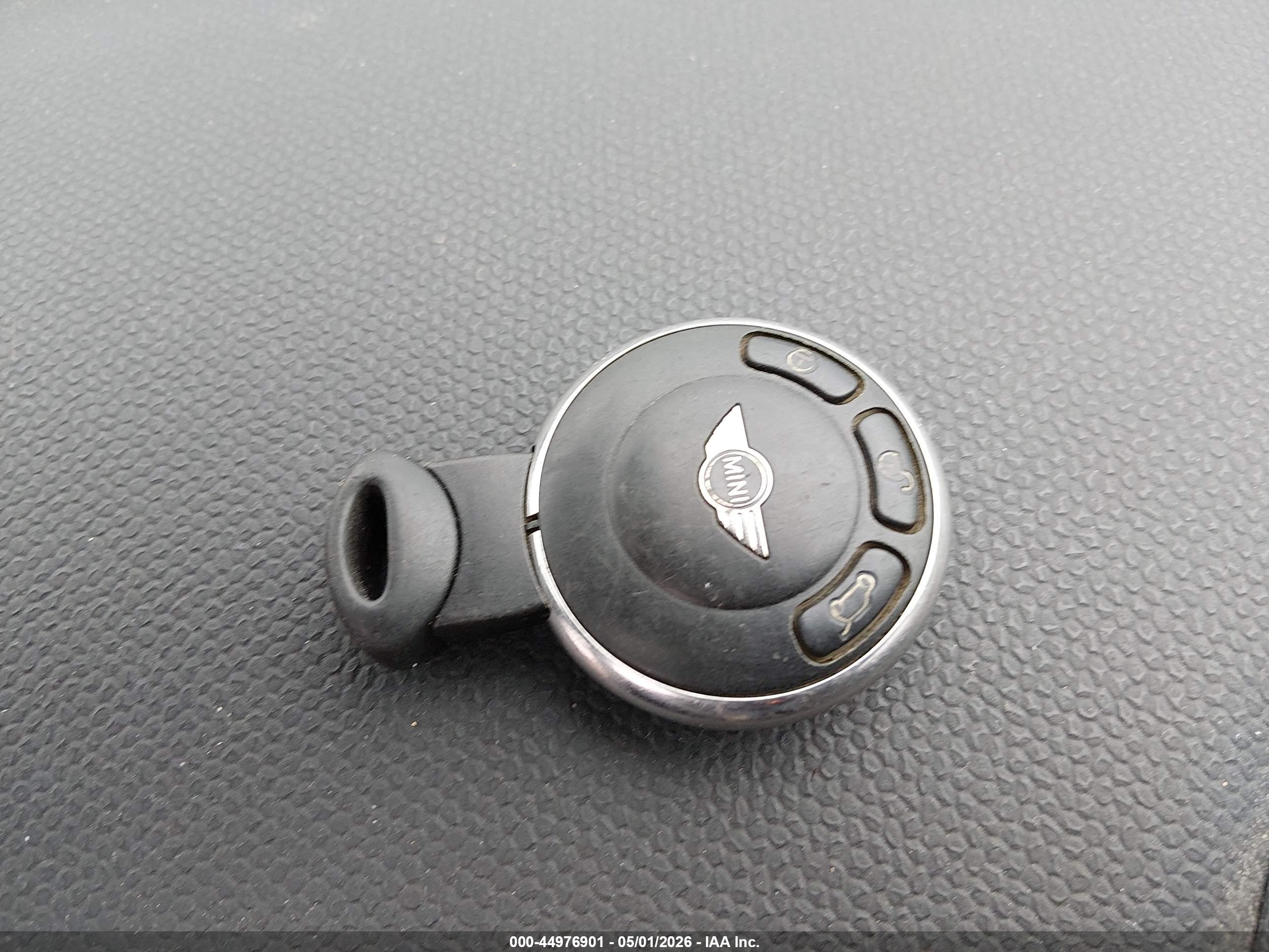 MINI COUNTRYMAN image 11