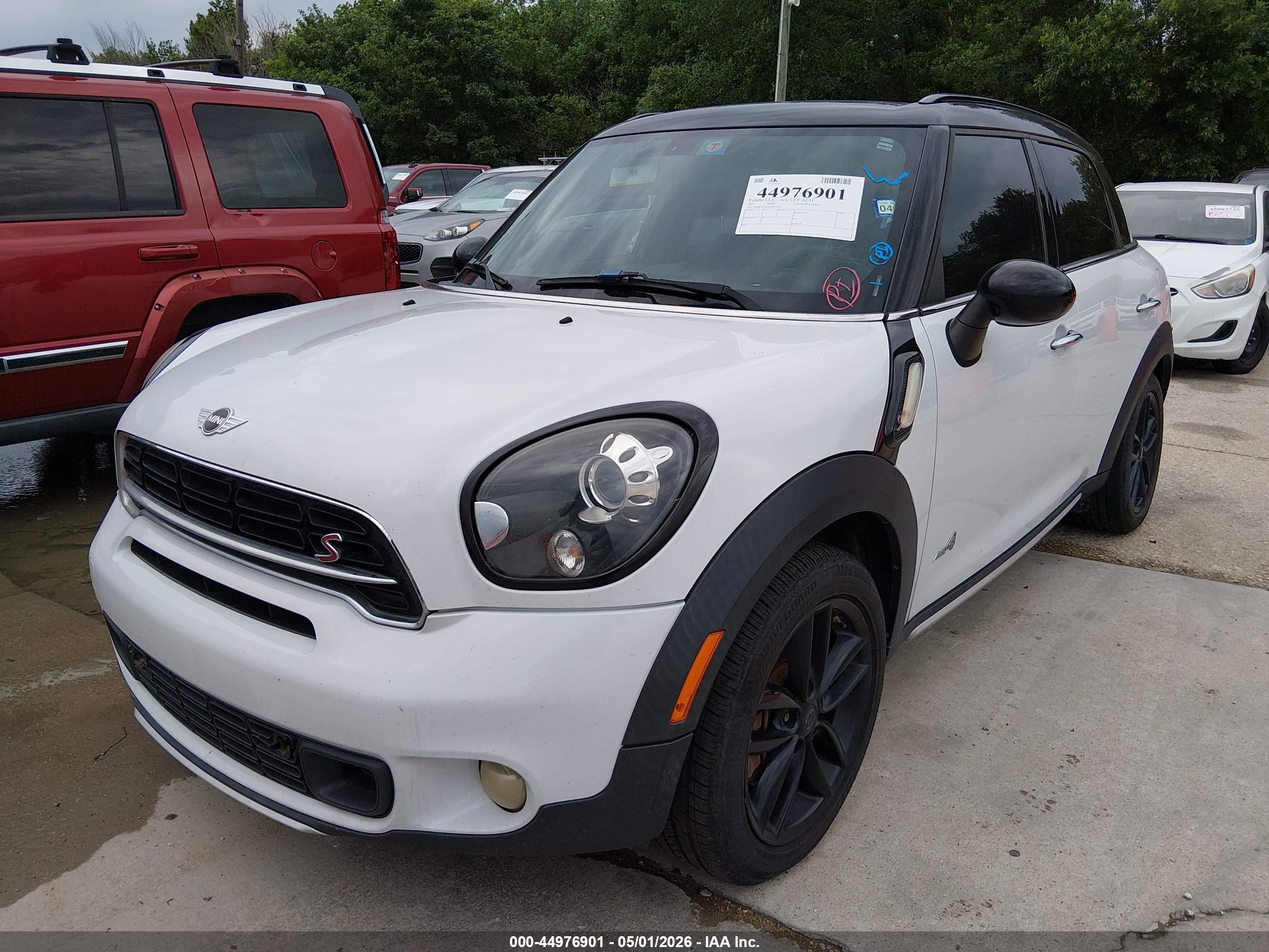 MINI COUNTRYMAN image 2
