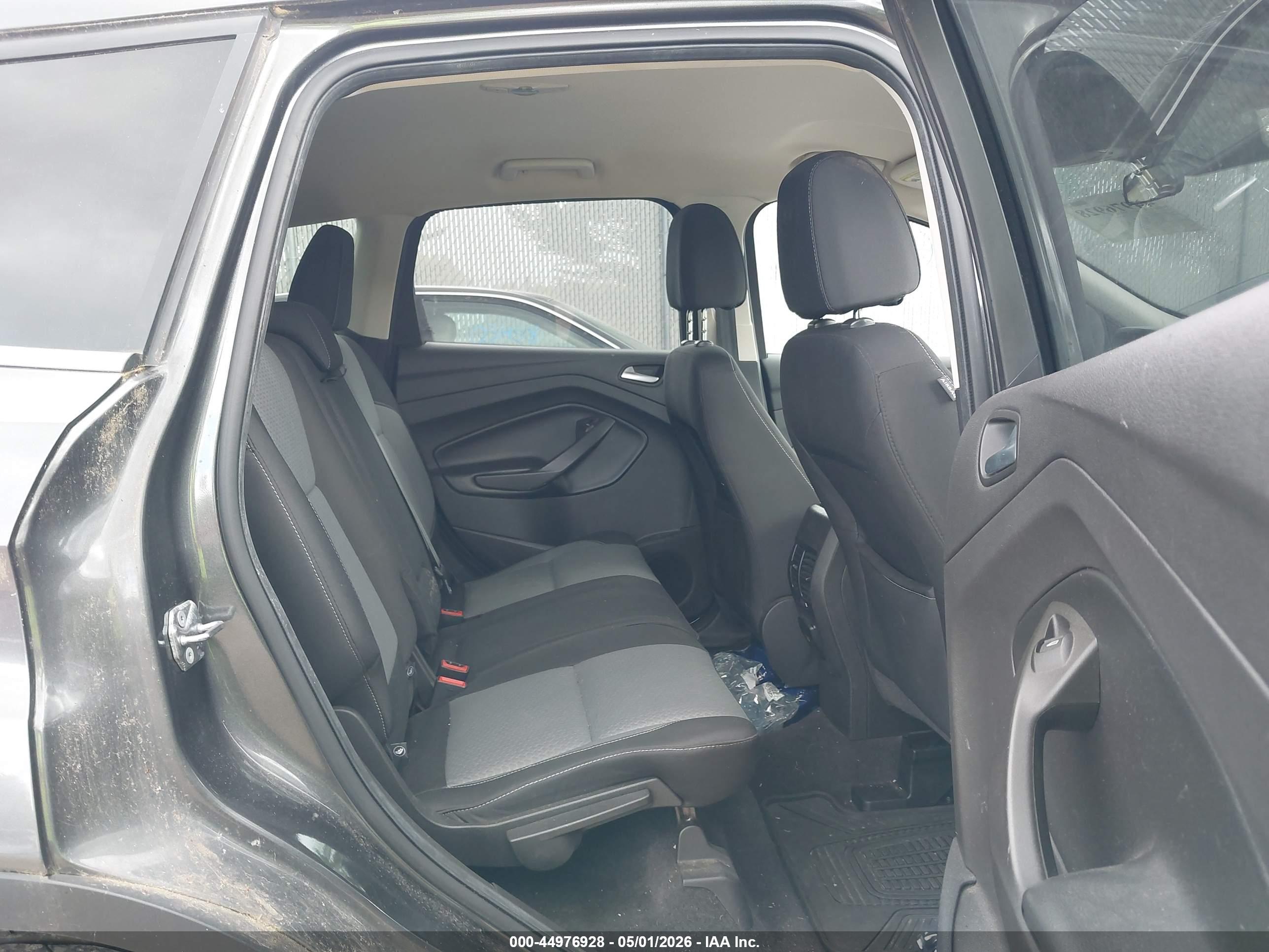 FORD ESCAPE image 8