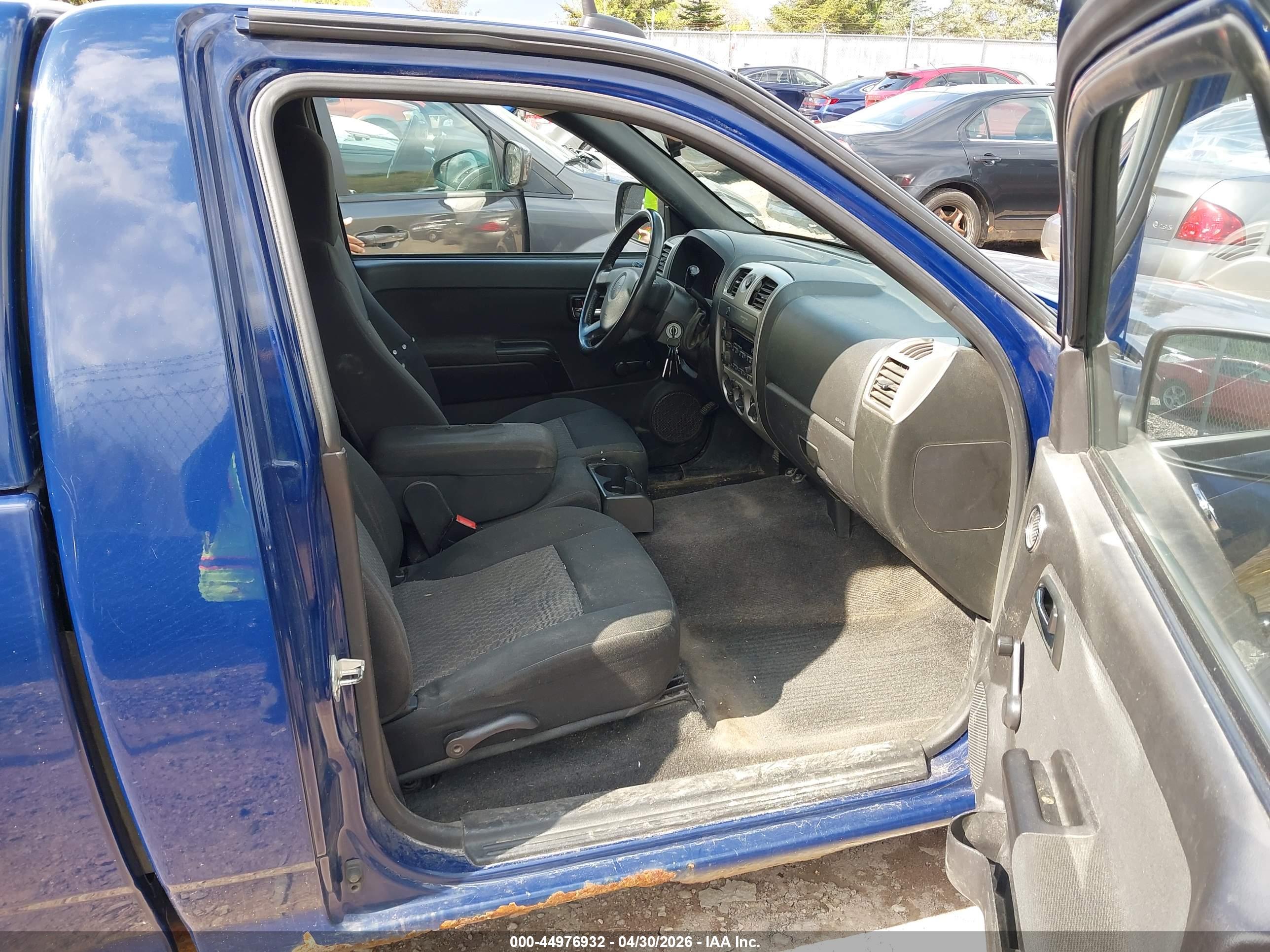 CHEVROLET COLORADO image 5