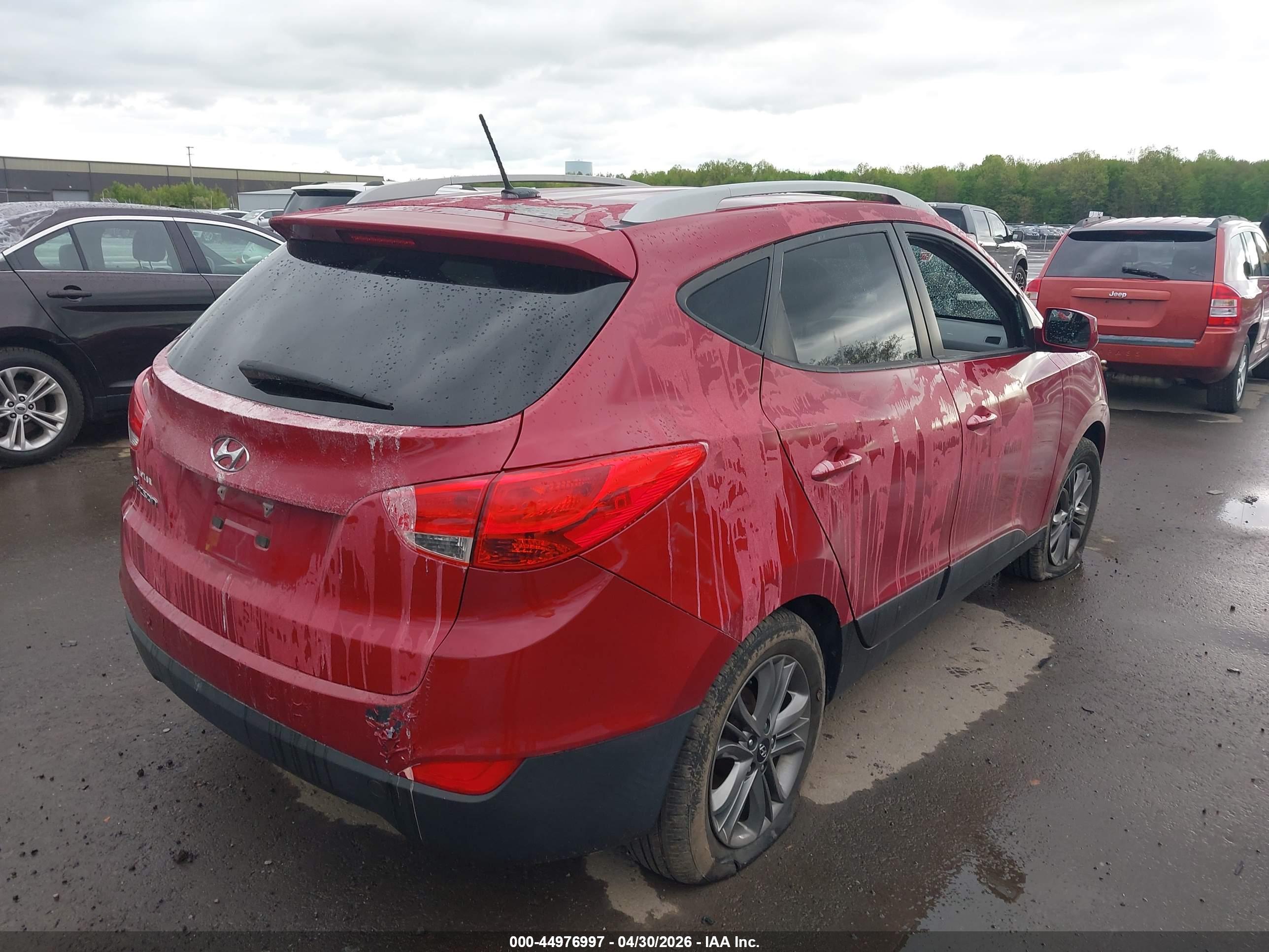 HYUNDAI TUCSON image 4