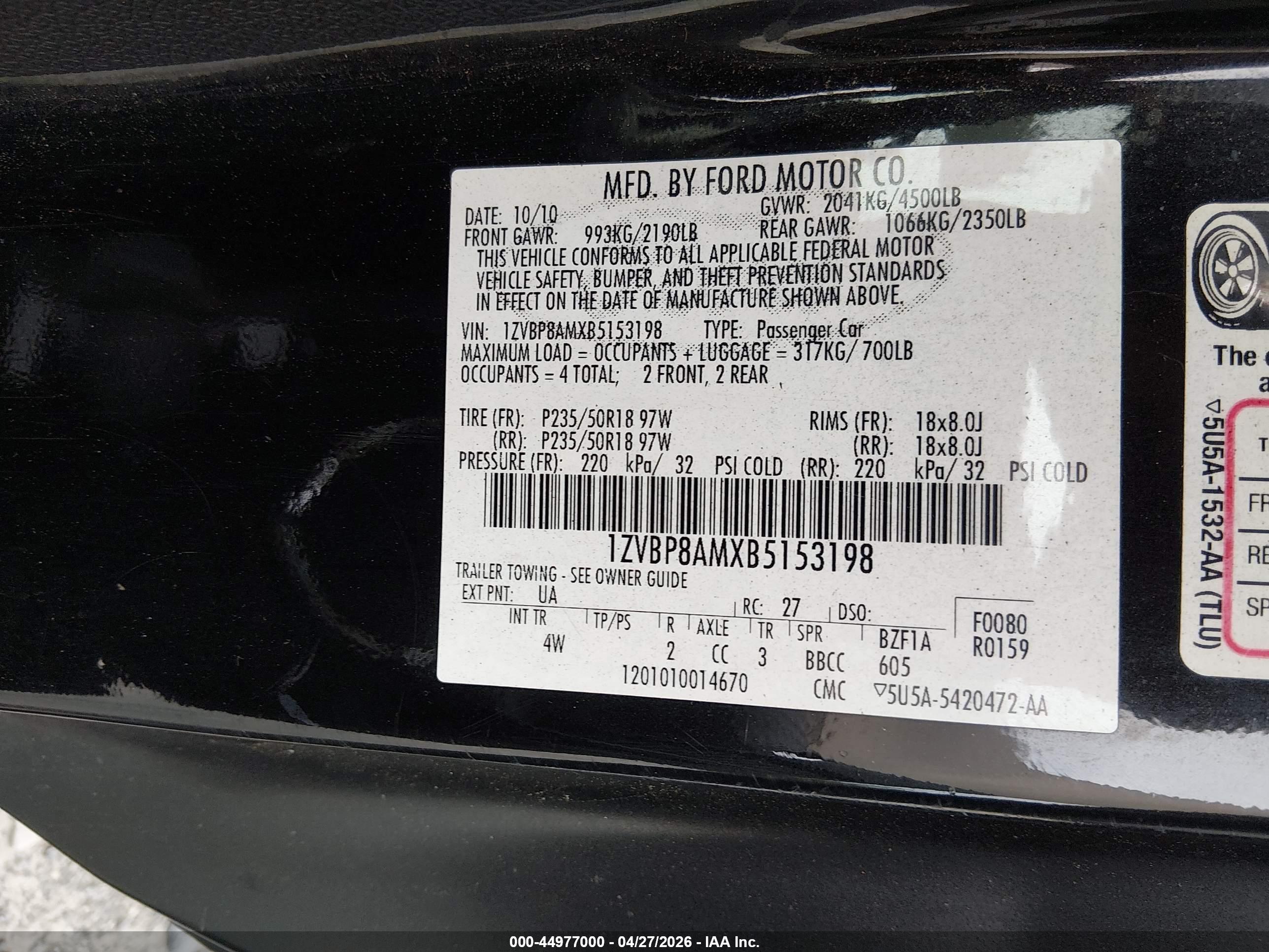 FORD MUSTANG image 9