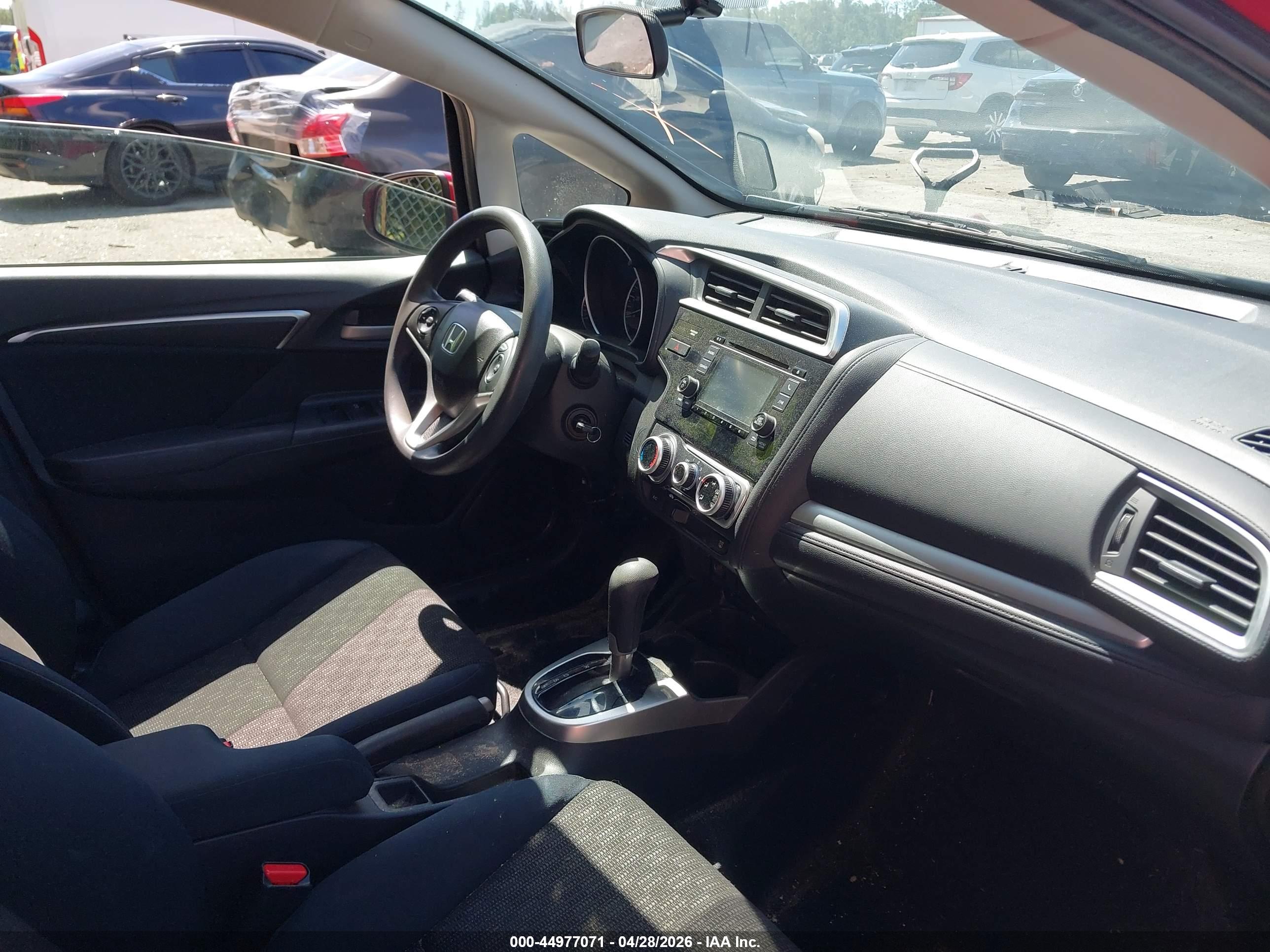 HONDA FIT image 5