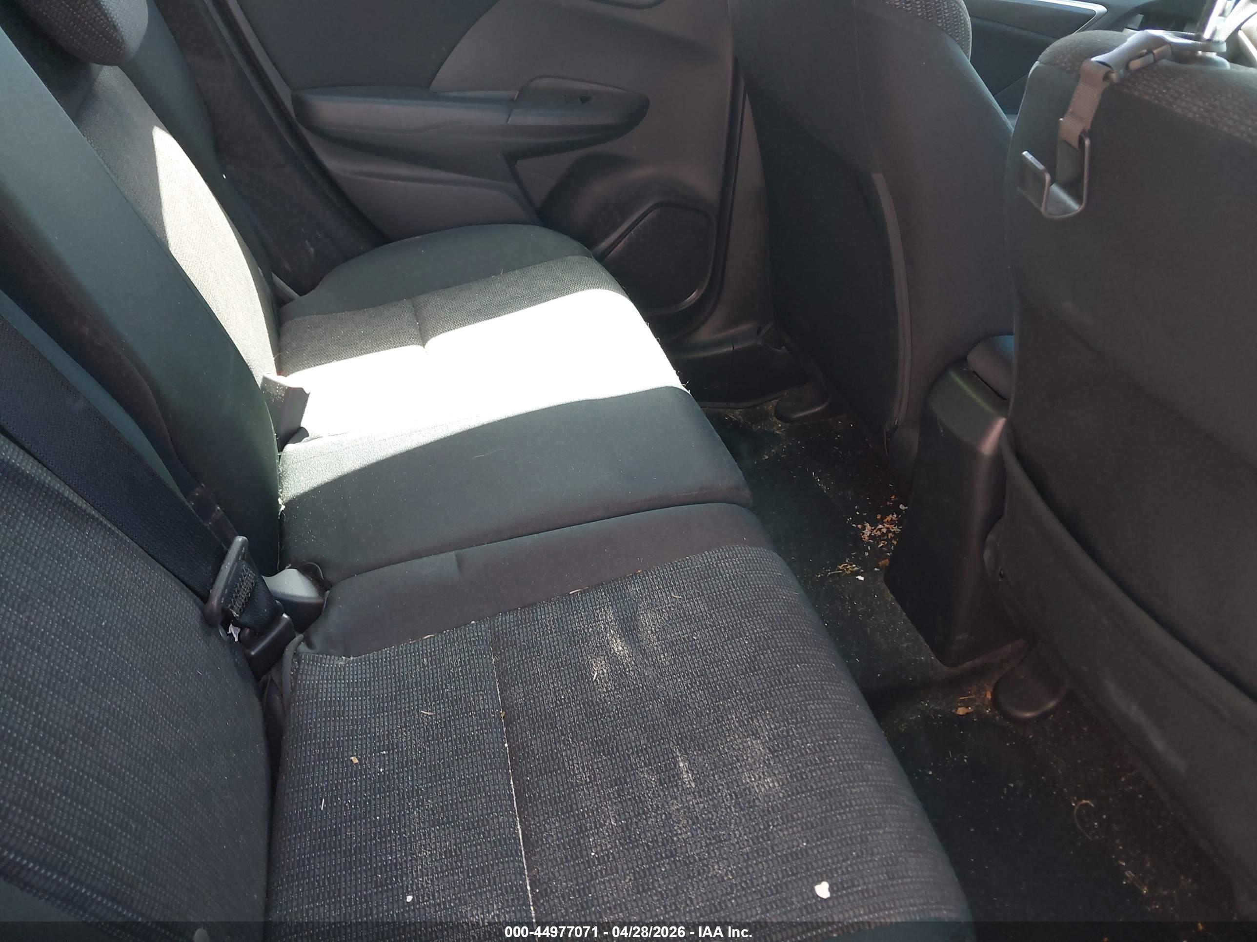 HONDA FIT image 8
